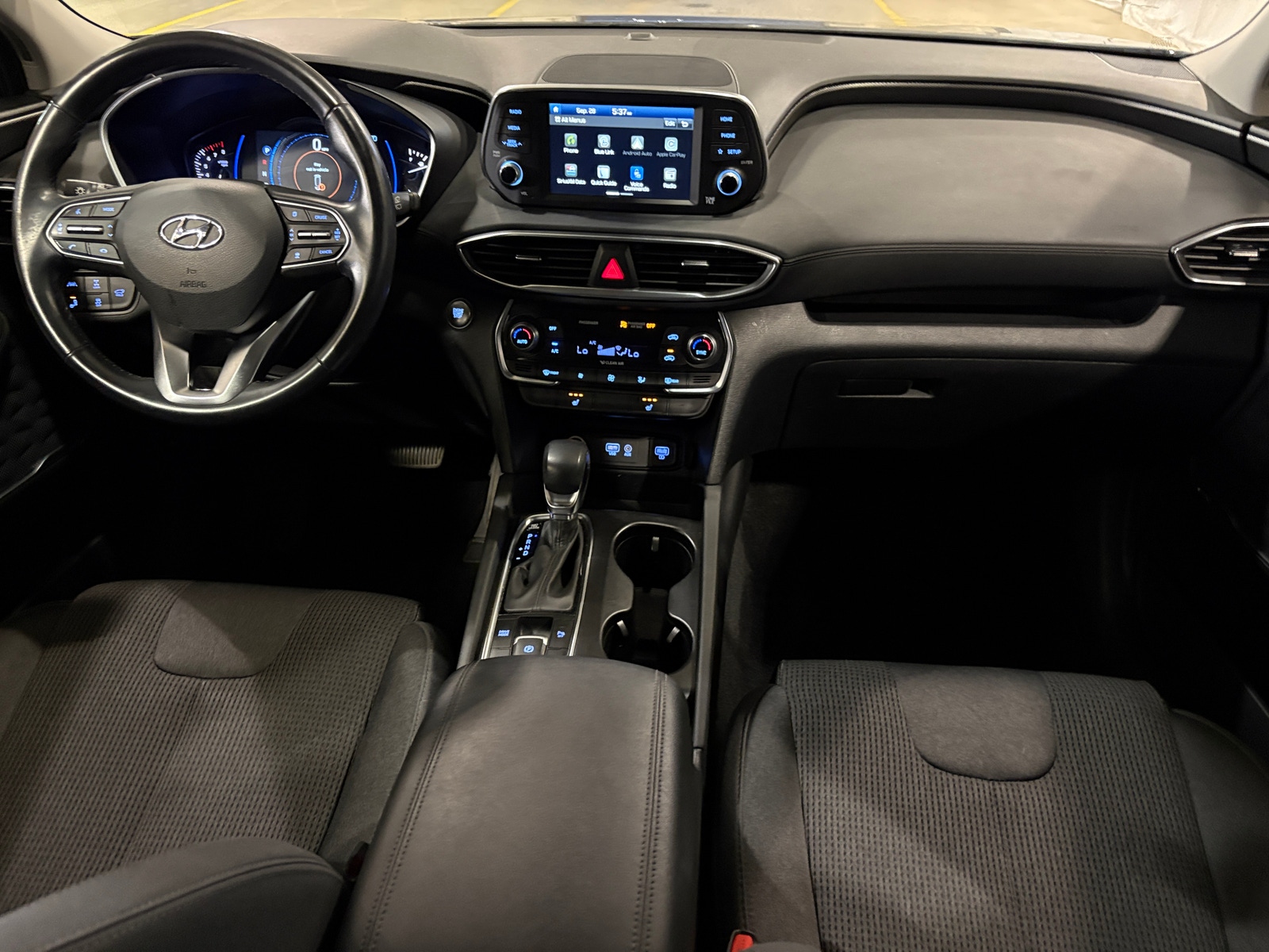 Thumbnail: 2019 Hyundai Santa Fe - 3