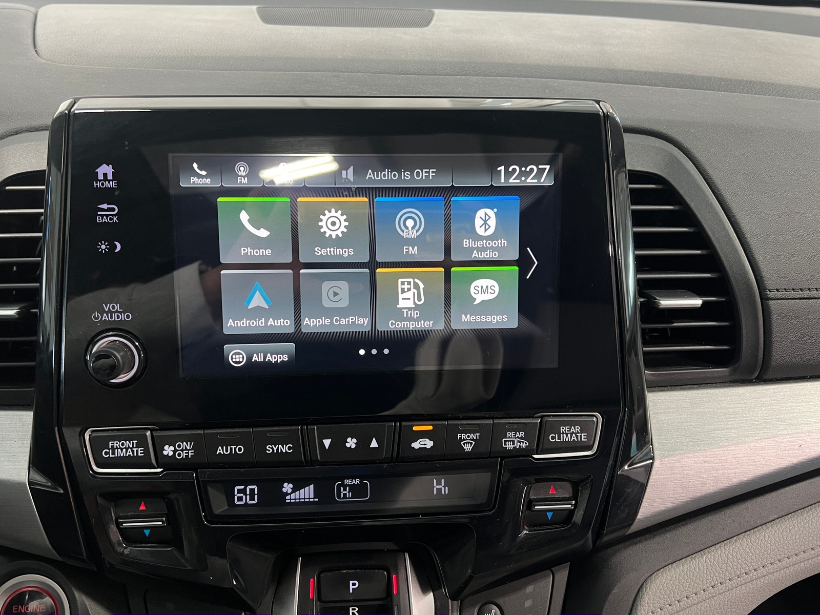 Thumbnail: 2019 Honda Odyssey - 3
