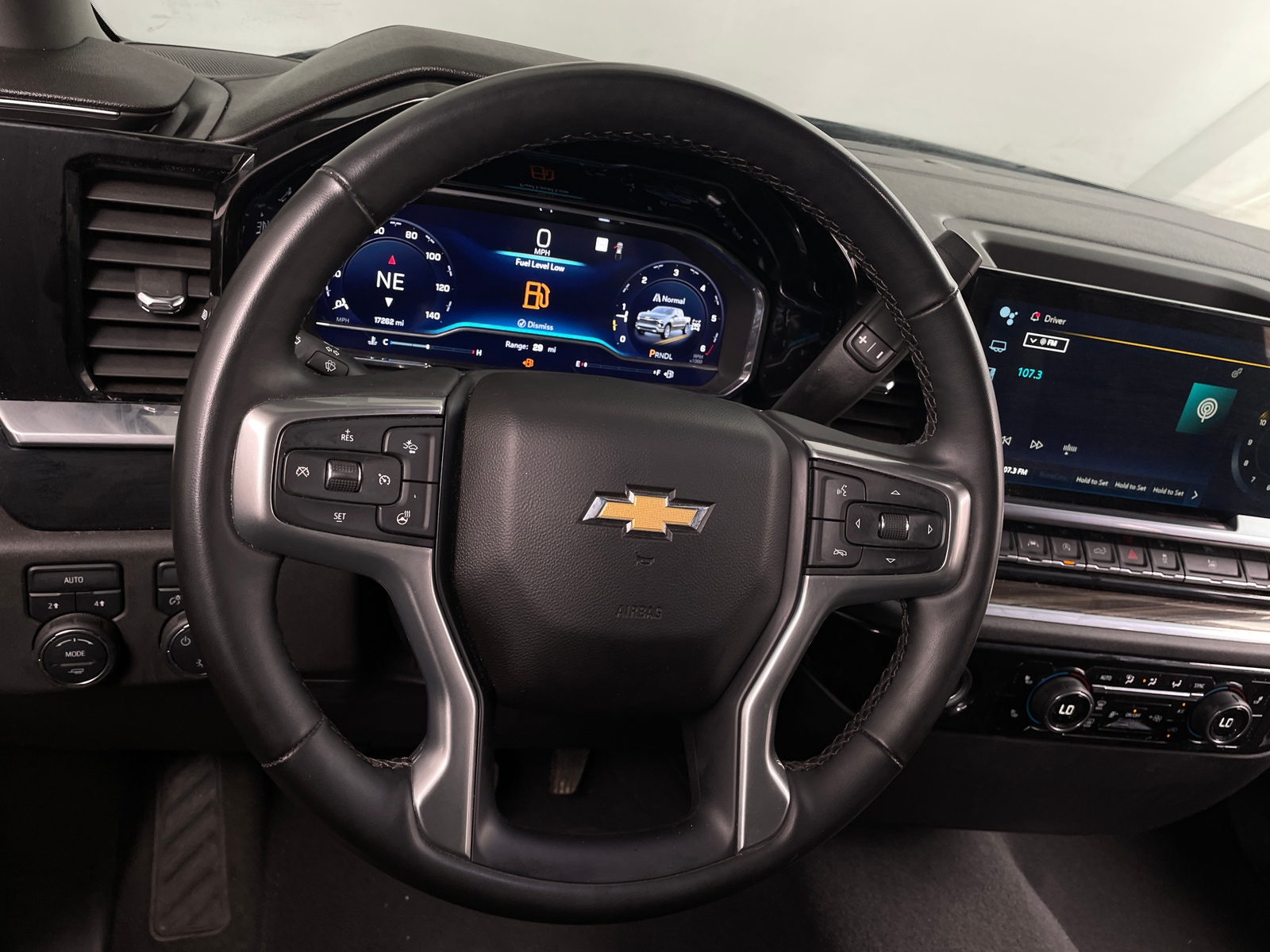Thumbnail: 2023 Chevrolet Silverado 1500 - 5
