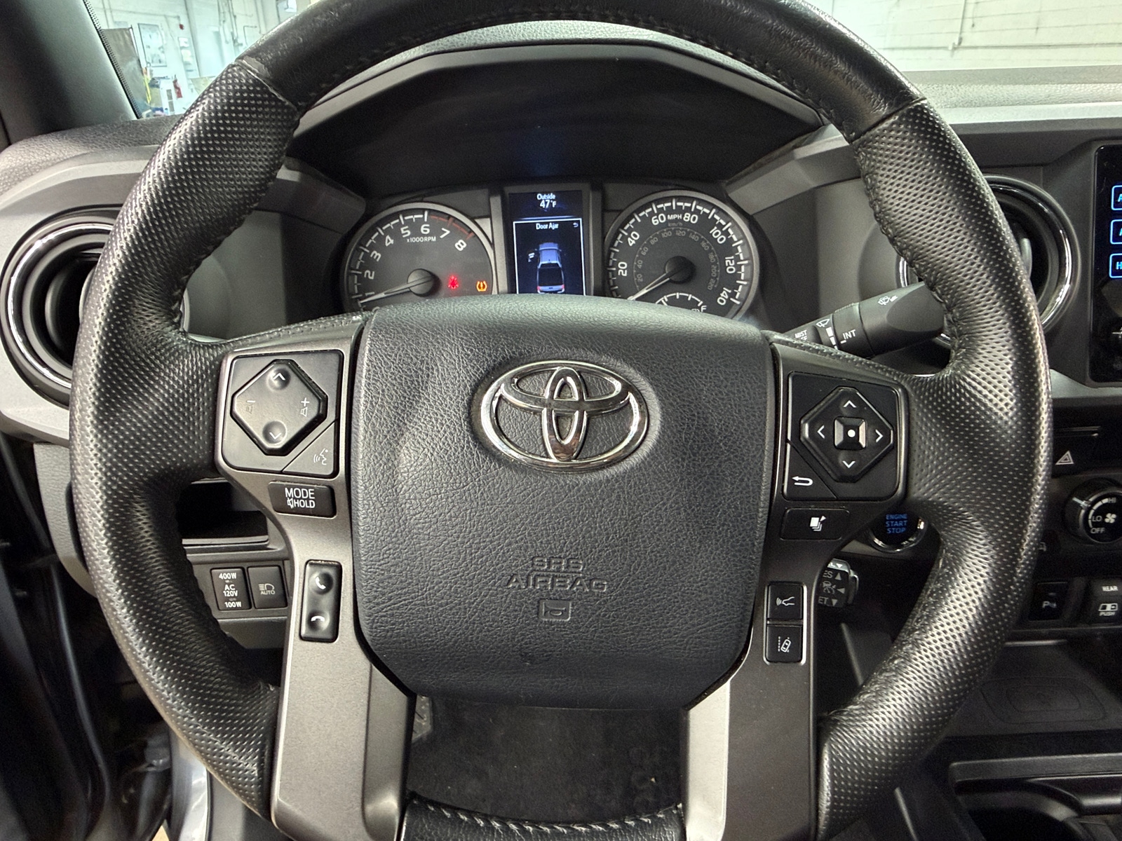 Thumbnail: 2018 Toyota Tacoma - 5