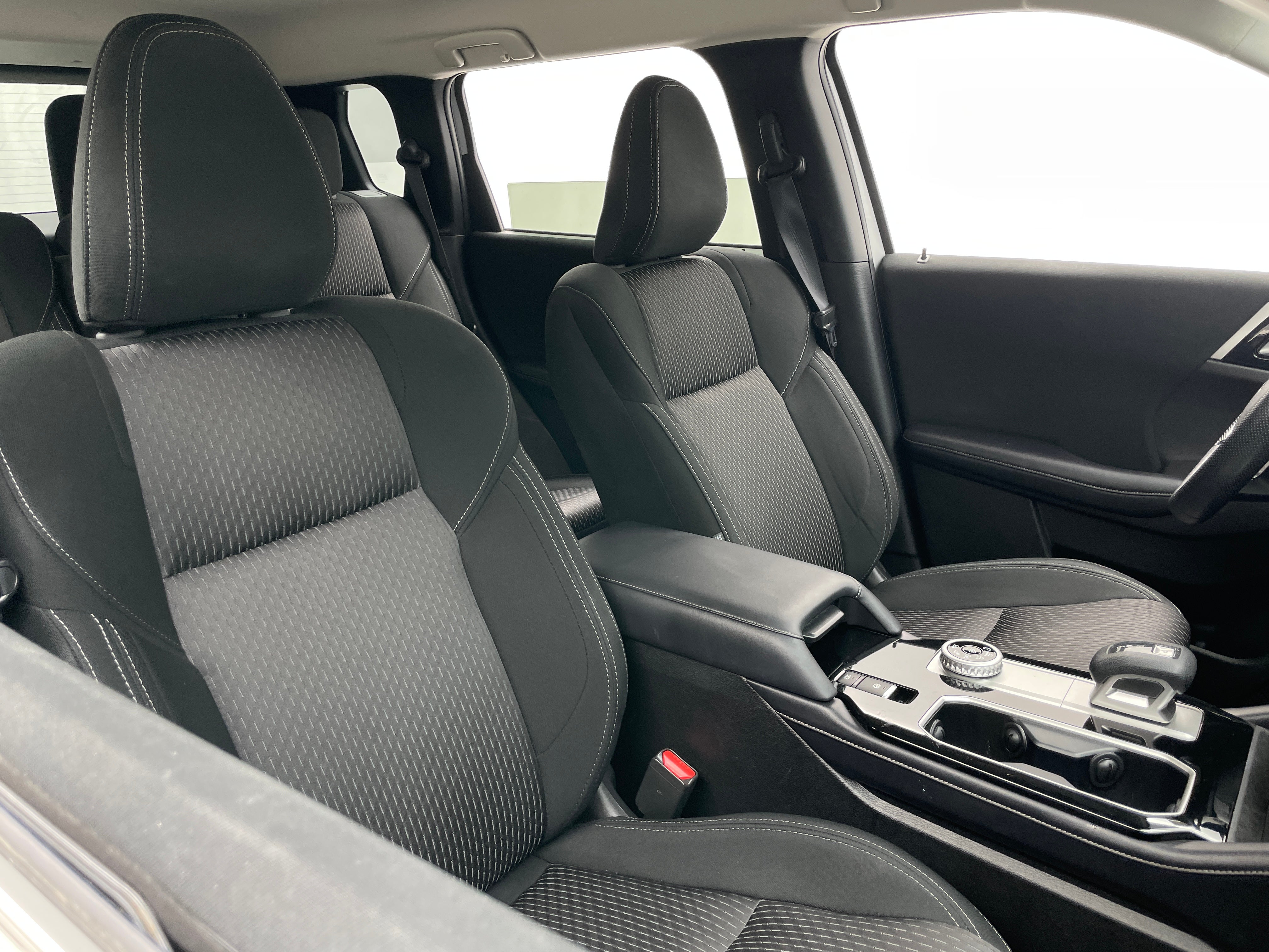 2025 Mitsubishi Outlander