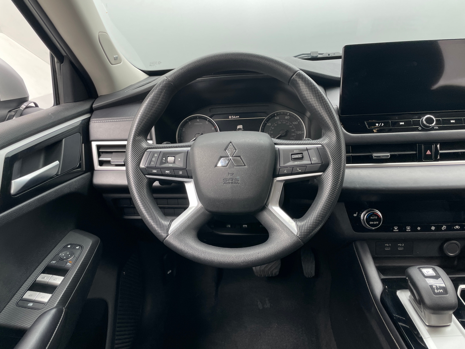 Thumbnail: 2025 Mitsubishi Outlander - 5