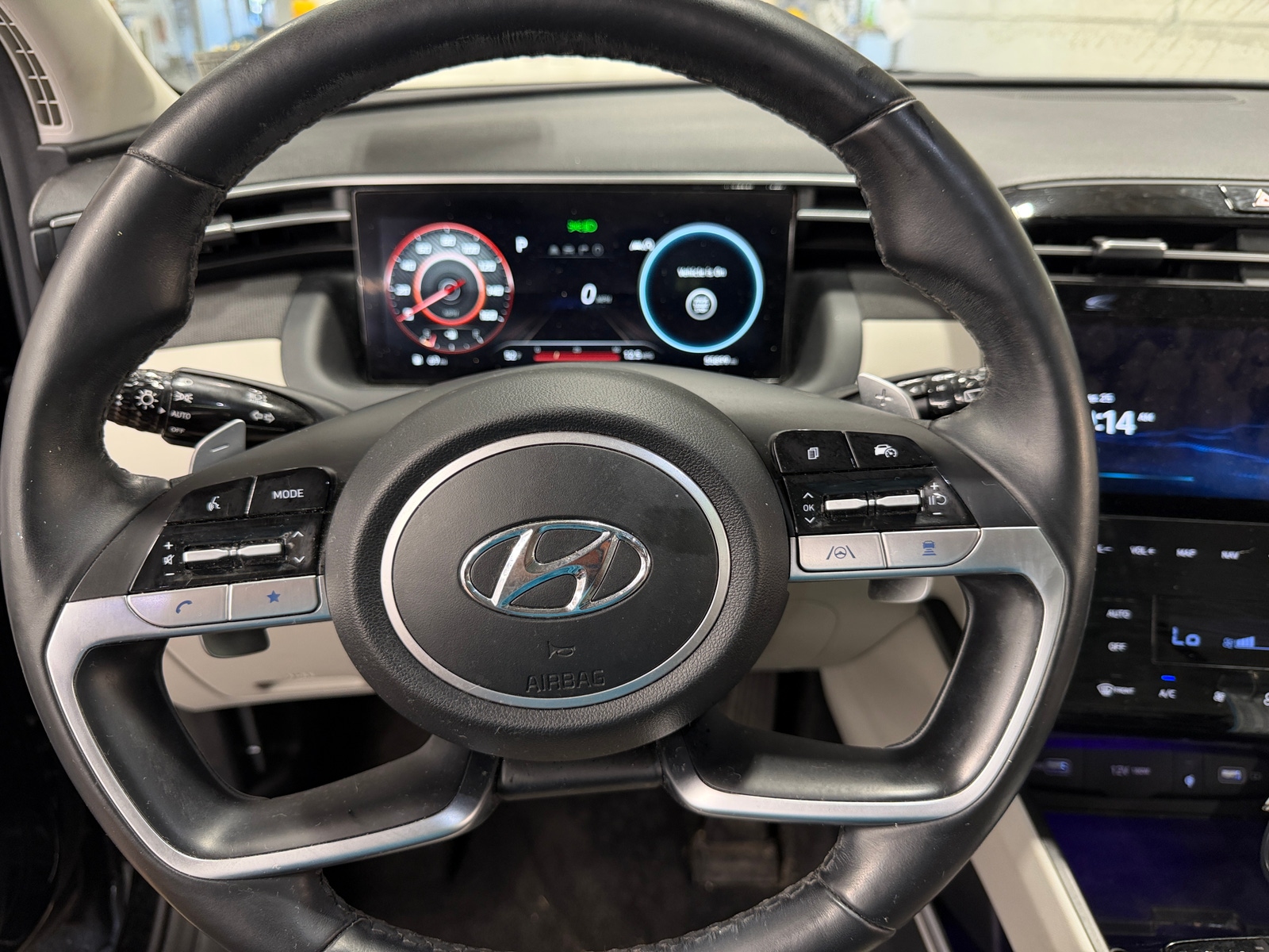Thumbnail: 2022 Hyundai Tucson - 4