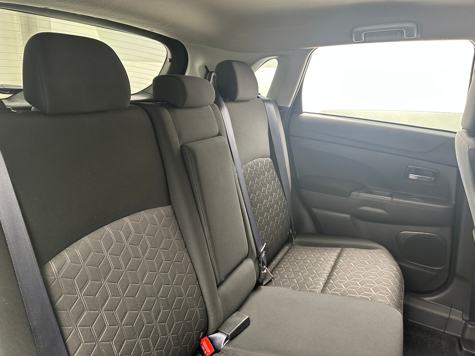 Thumbnail: 2026 Mitsubishi Outlander Sport - 6