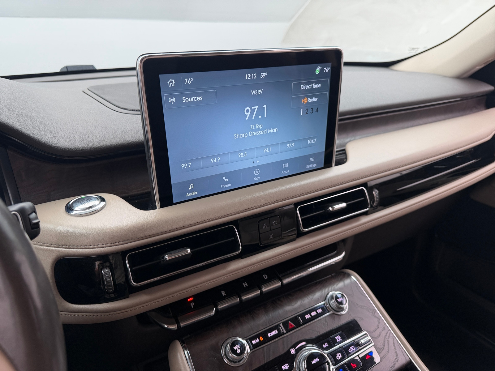 Thumbnail: 2021 Lincoln Aviator - 3