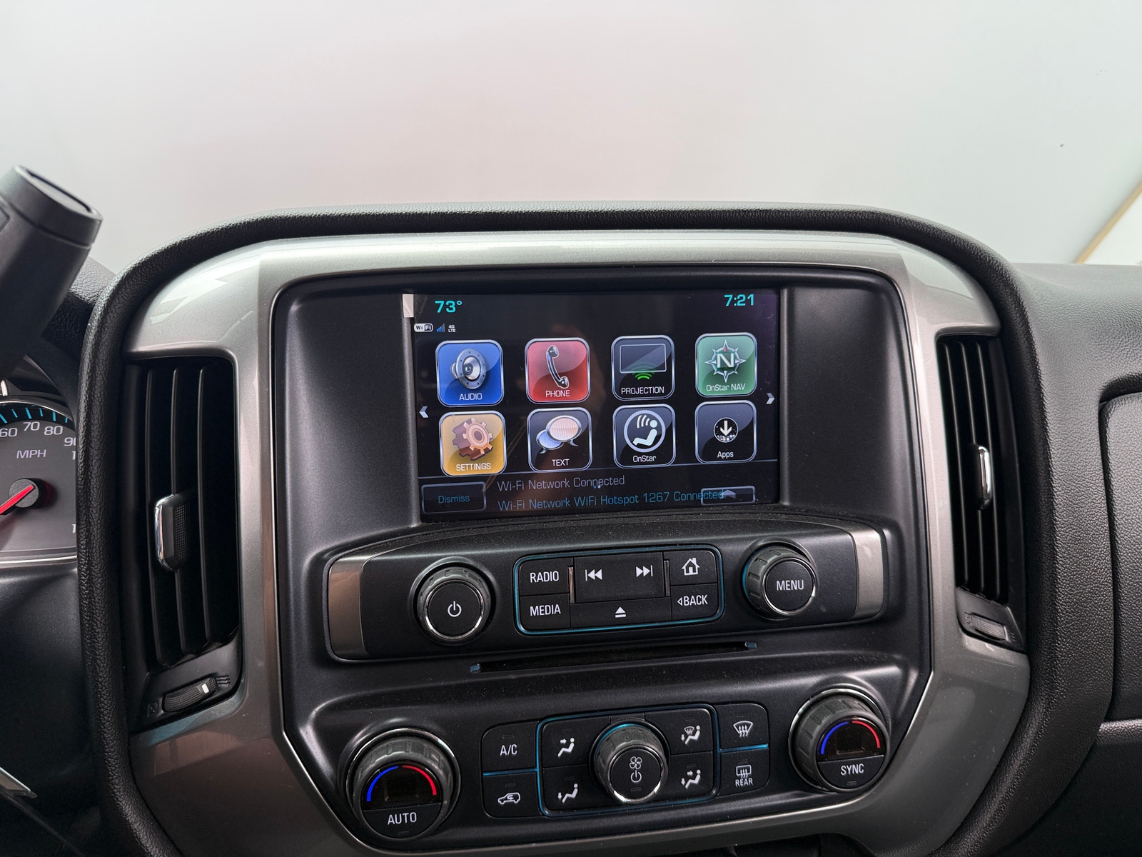 Thumbnail: 2018 Chevrolet Silverado 1500 - 4