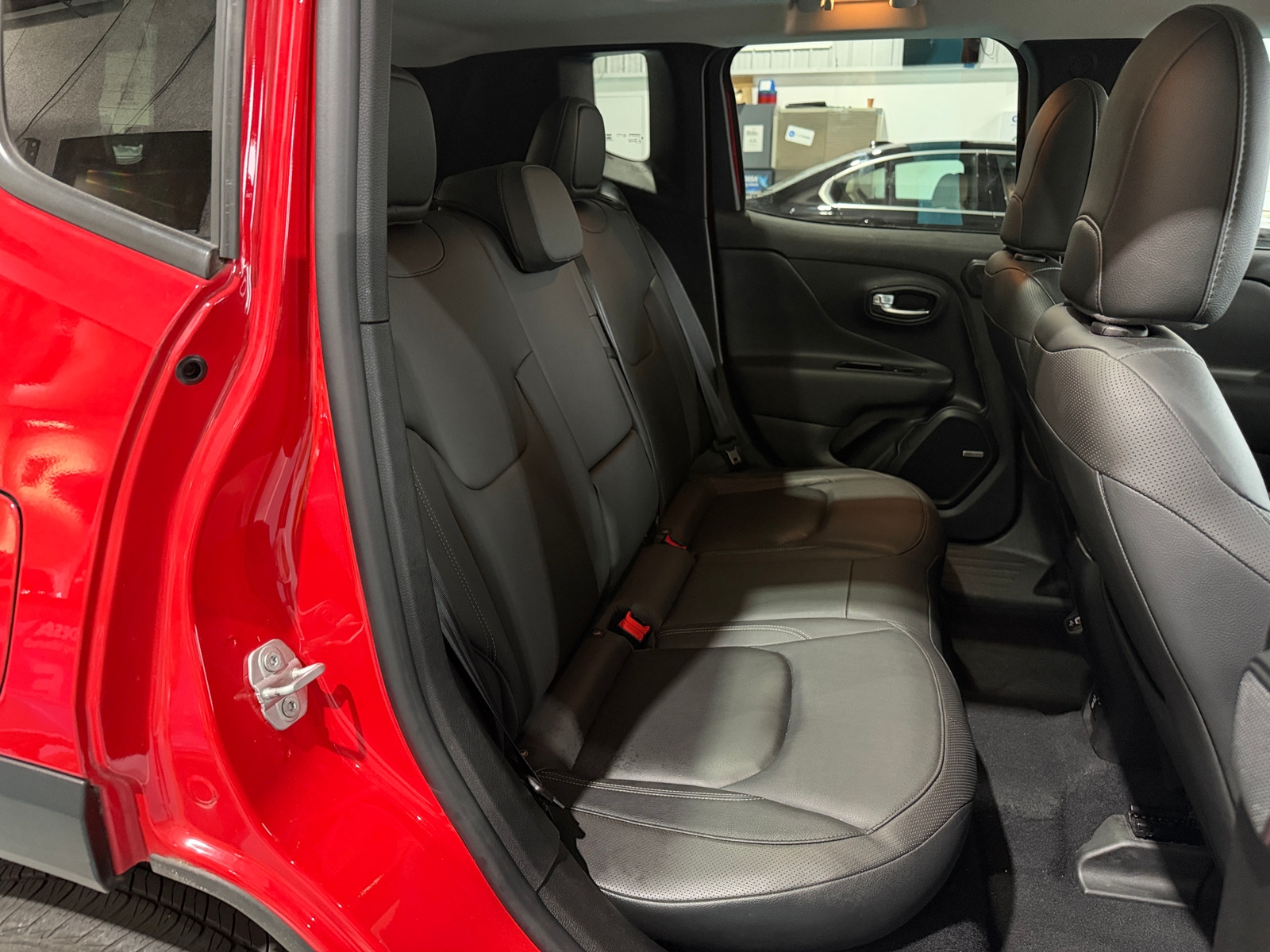 Thumbnail: 2021 Jeep Renegade - 5