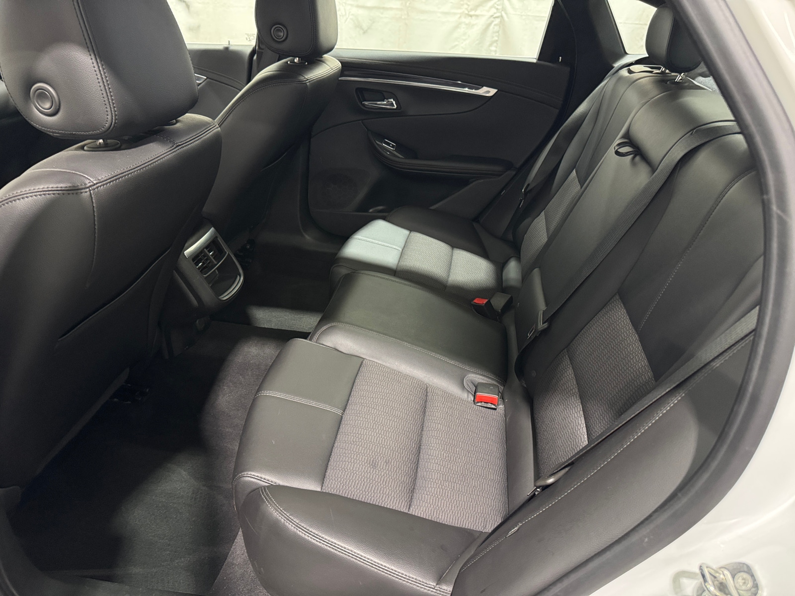Thumbnail: 2018 Chevrolet Impala - 5