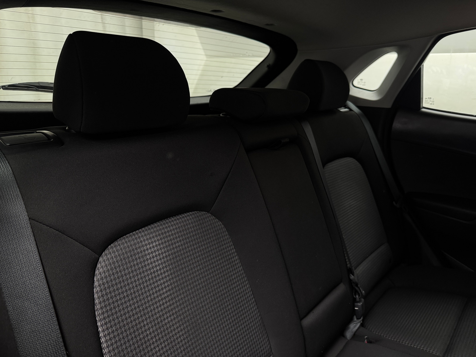 Thumbnail: 2021 Hyundai Kona - 6
