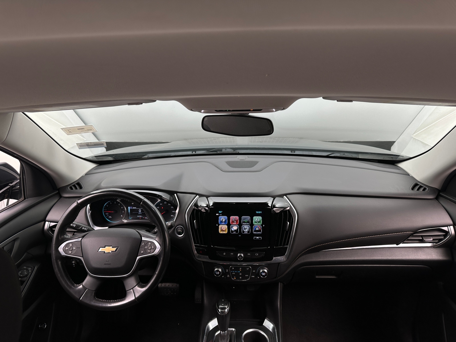 Thumbnail: 2019 Chevrolet Traverse - 3