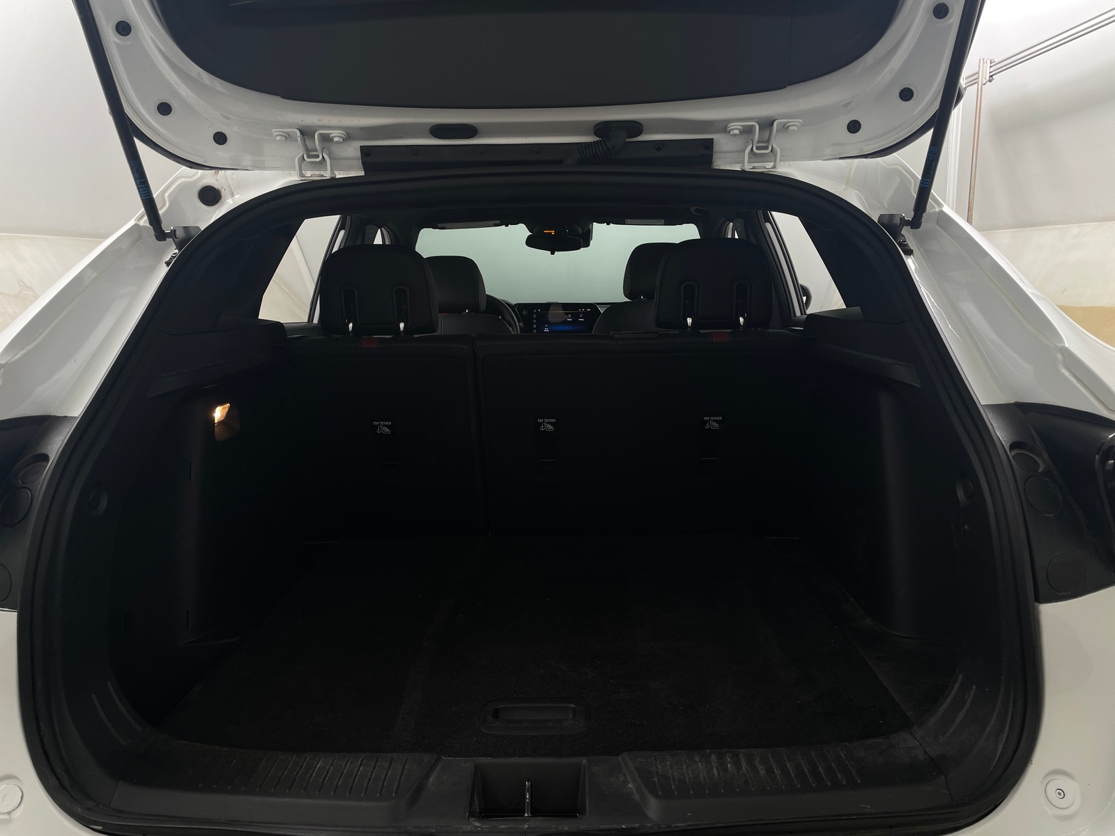 Thumbnail: 2024 Chevrolet Trax - 6