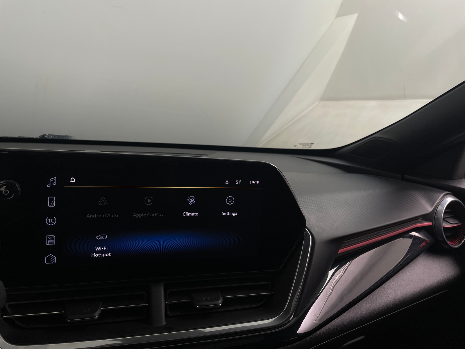 Thumbnail: 2024 Chevrolet Trax - 3