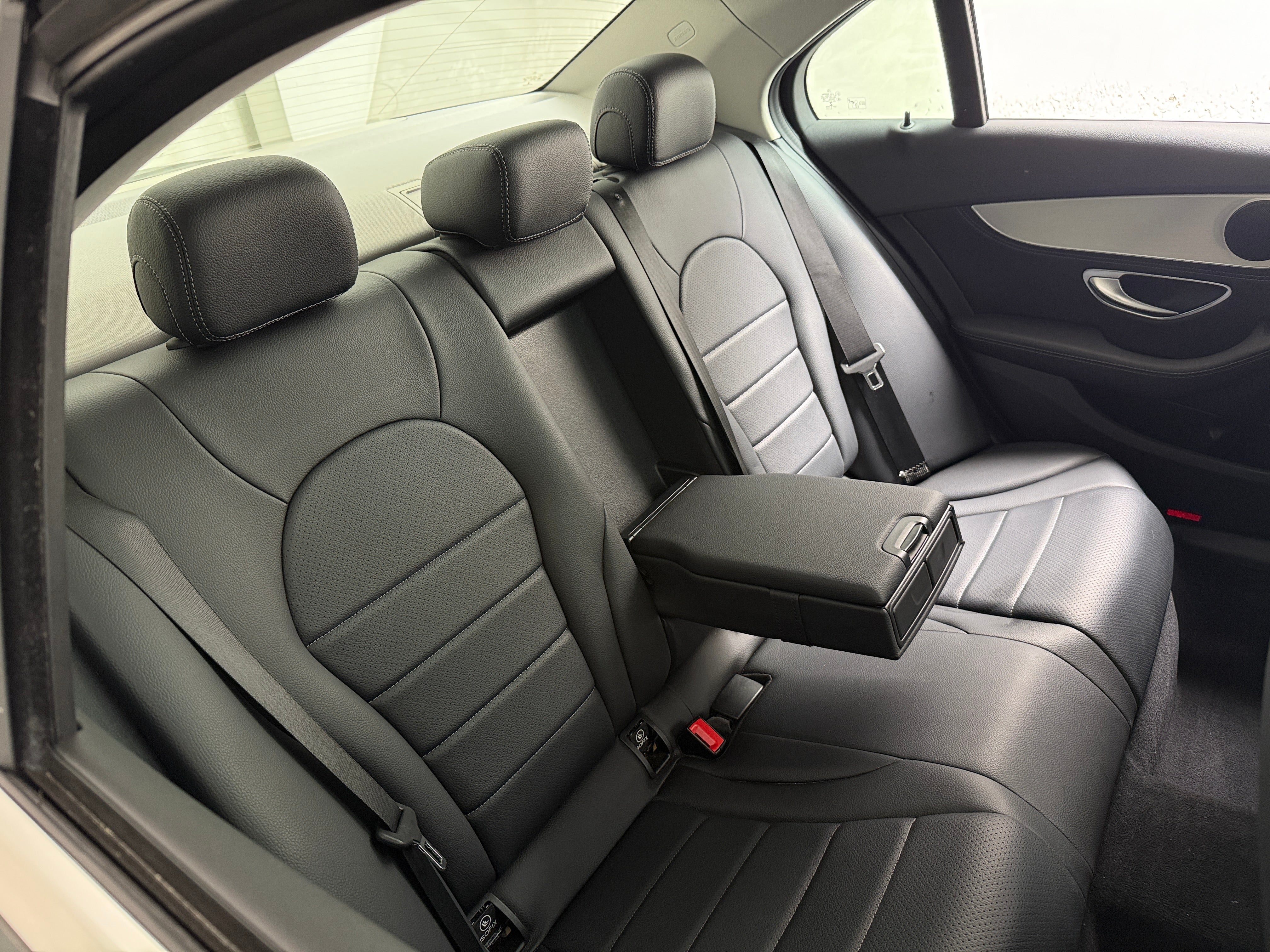2016 Mercedes-Benz C-Class