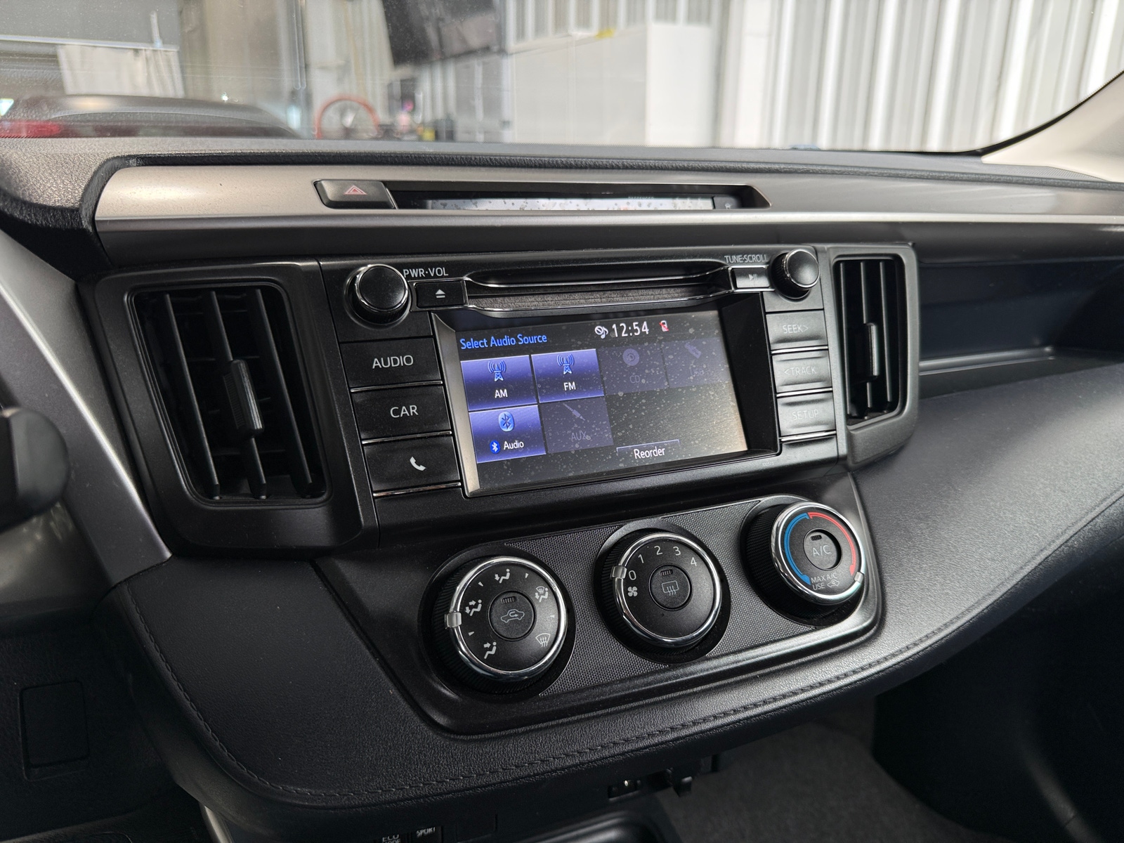 Thumbnail: 2017 Toyota RAV4 - 4