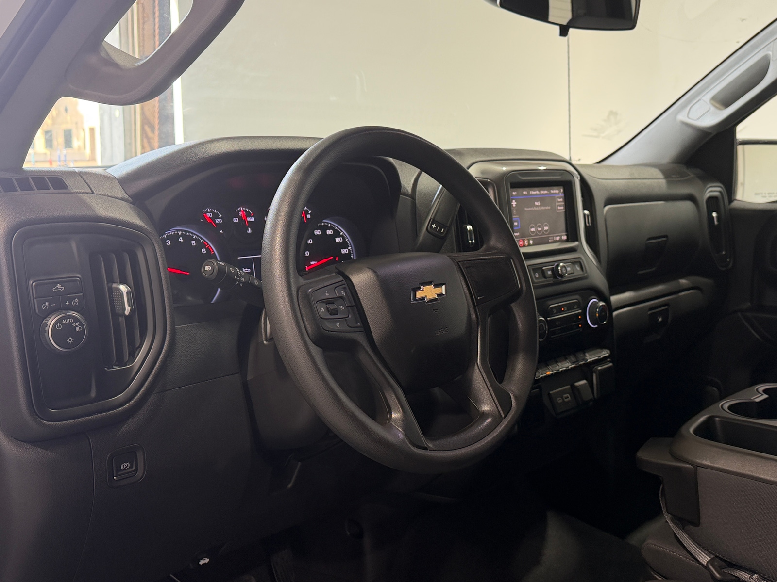 Thumbnail: 2023 Chevrolet Silverado 1500 - 3