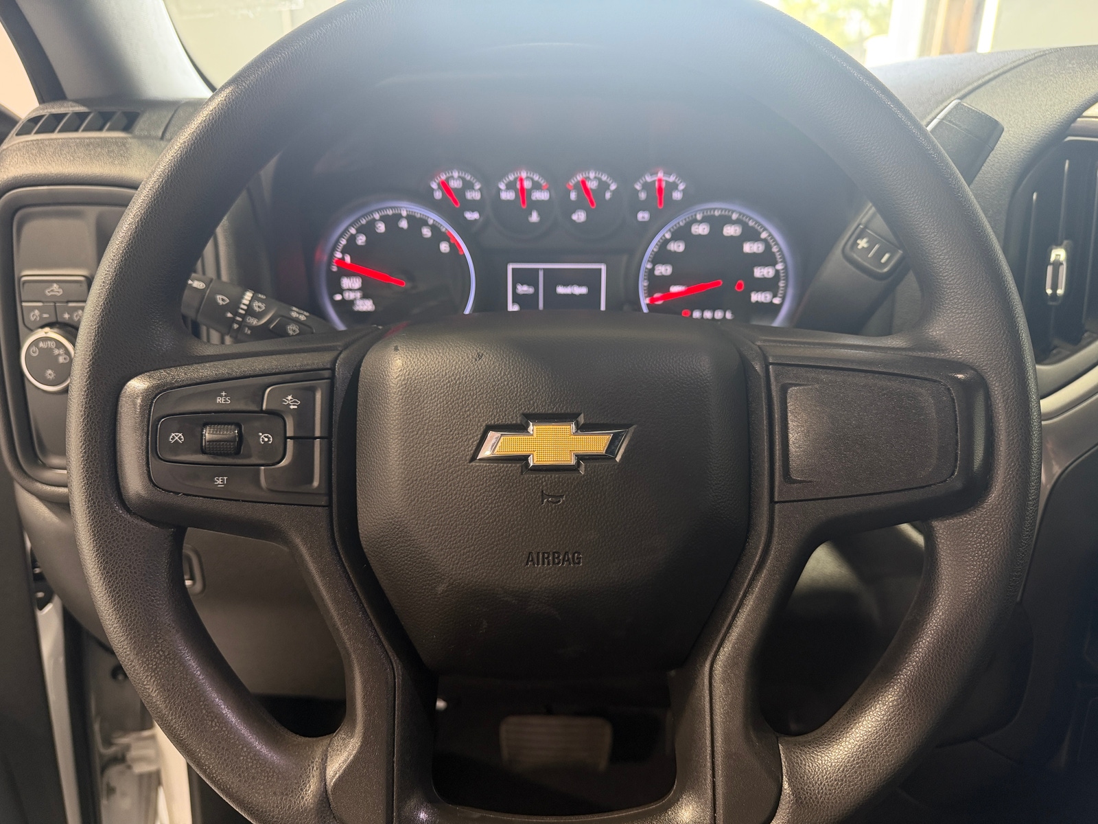 Thumbnail: 2023 Chevrolet Silverado 1500 - 5