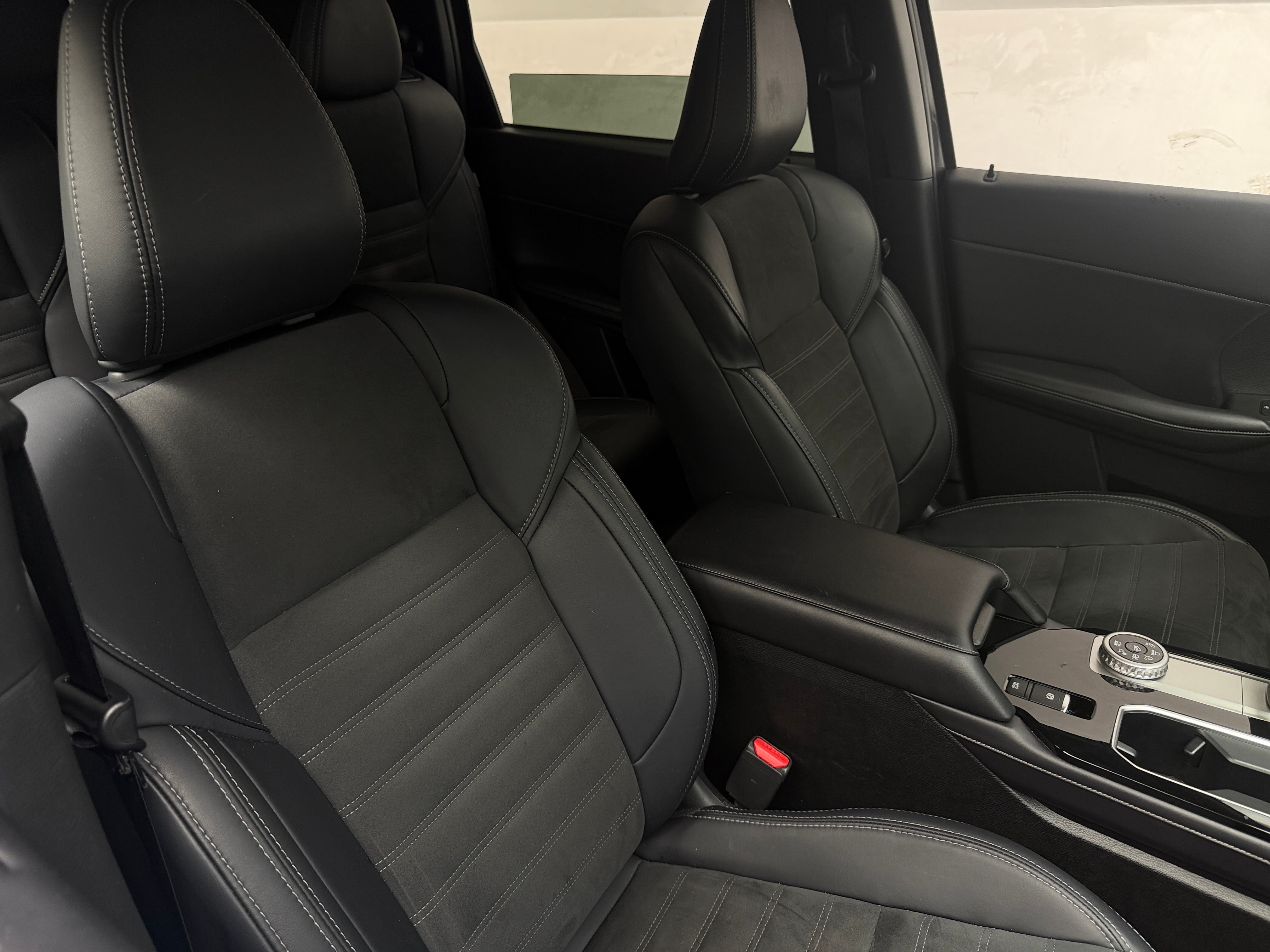 2025 Mitsubishi Outlander