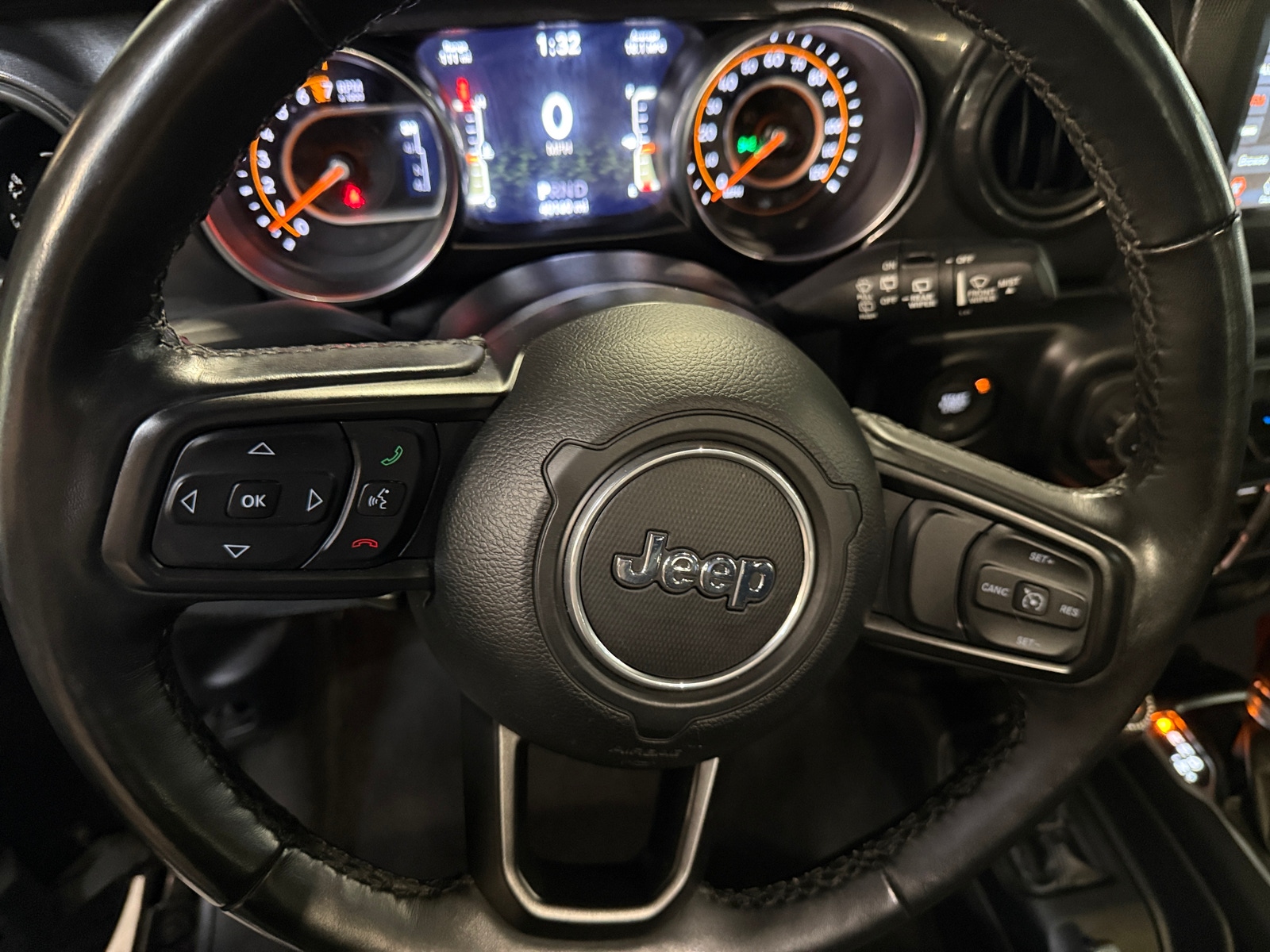 Thumbnail: 2022 Jeep Wrangler - 5