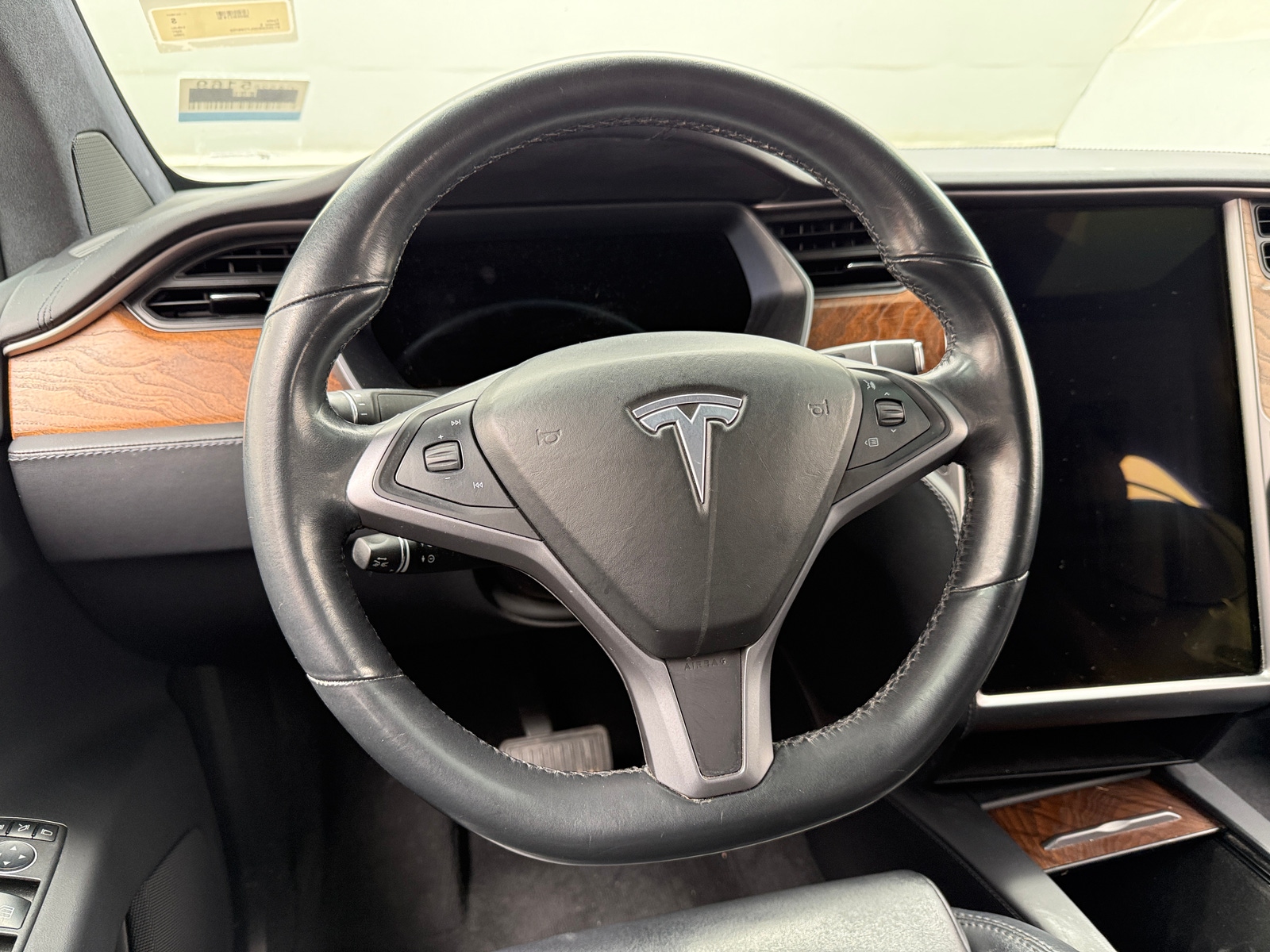 Thumbnail: 2020 Tesla Model X - 4