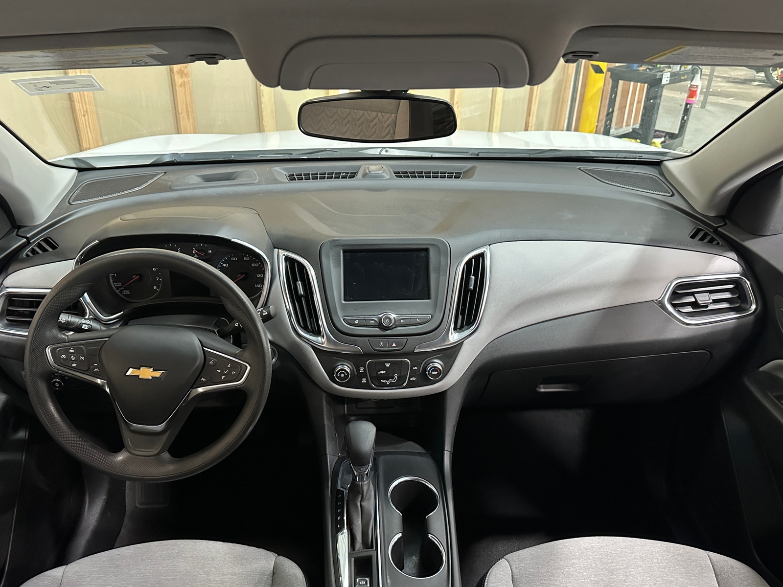 Thumbnail: 2024 Chevrolet Equinox - 3