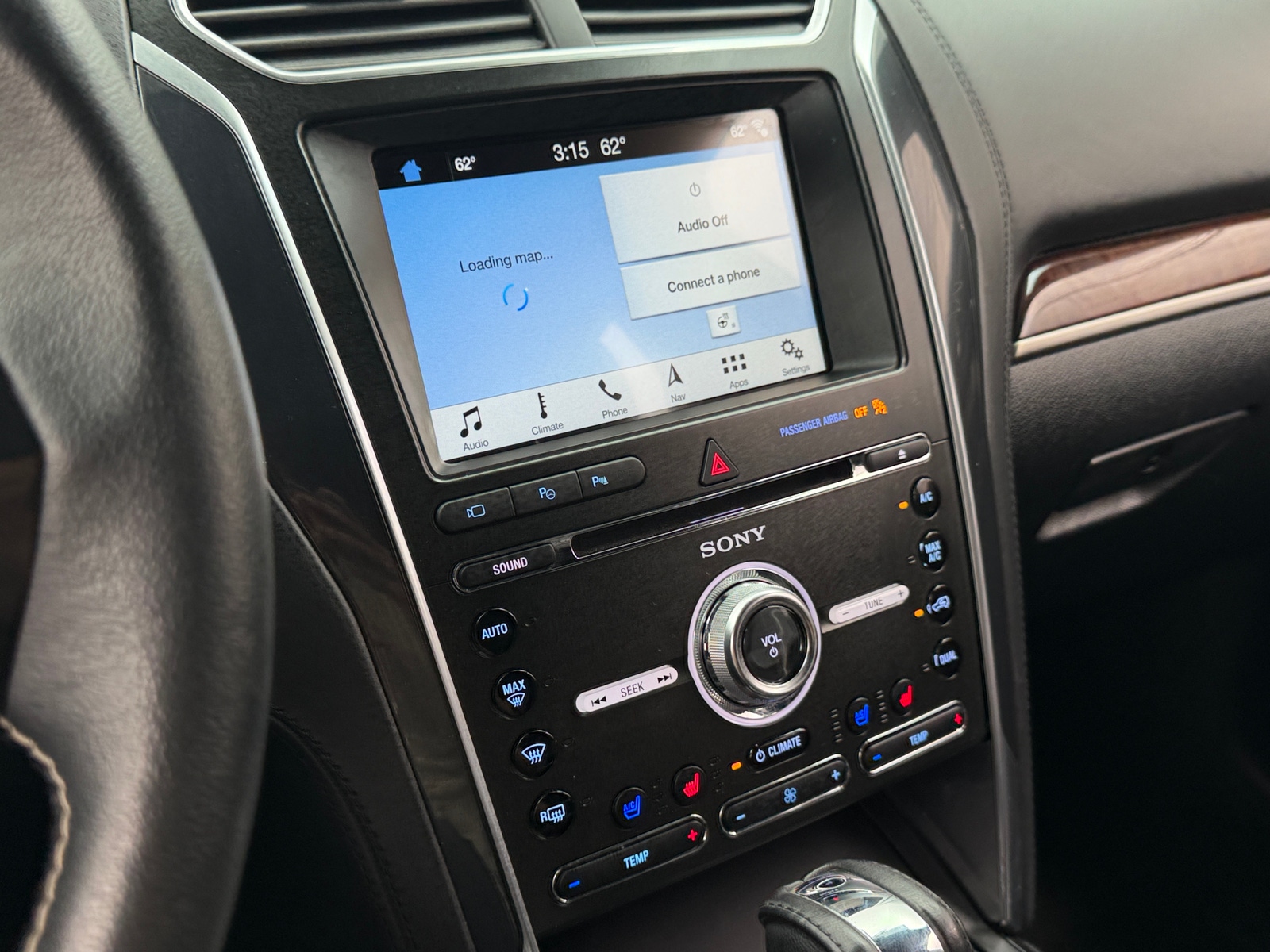 Thumbnail: 2018 Ford Explorer - 3