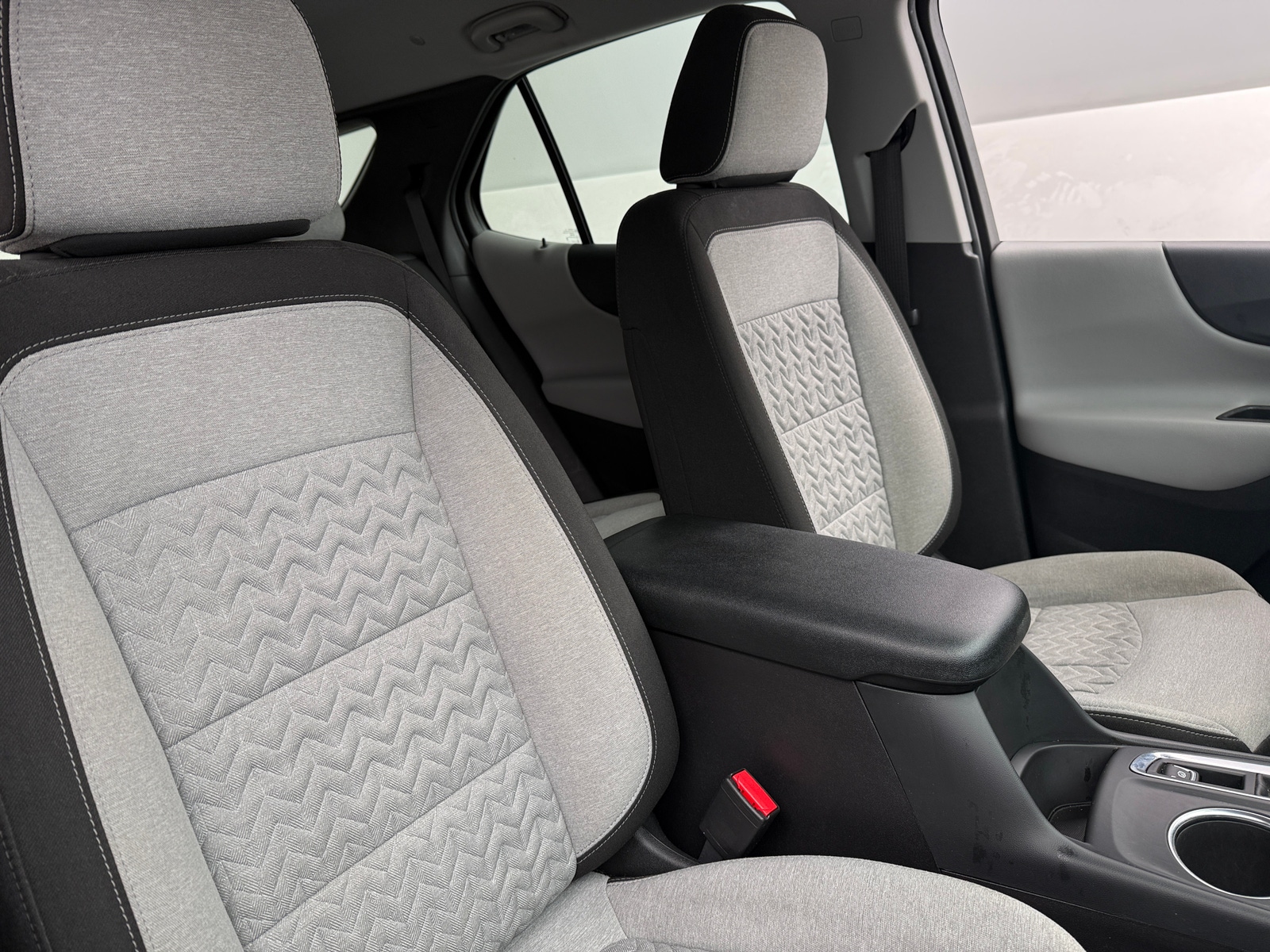 Thumbnail: 2024 Chevrolet Equinox - 2
