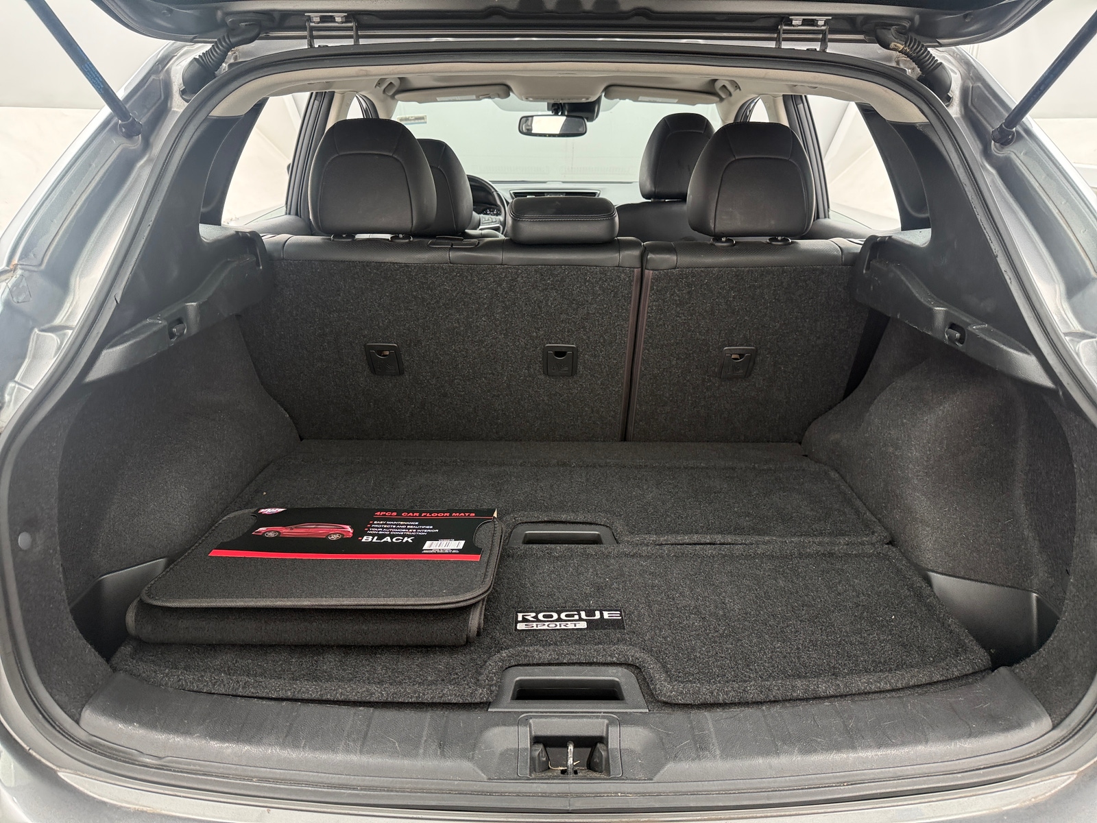 Thumbnail: 2019 Nissan Rogue Sport - 6