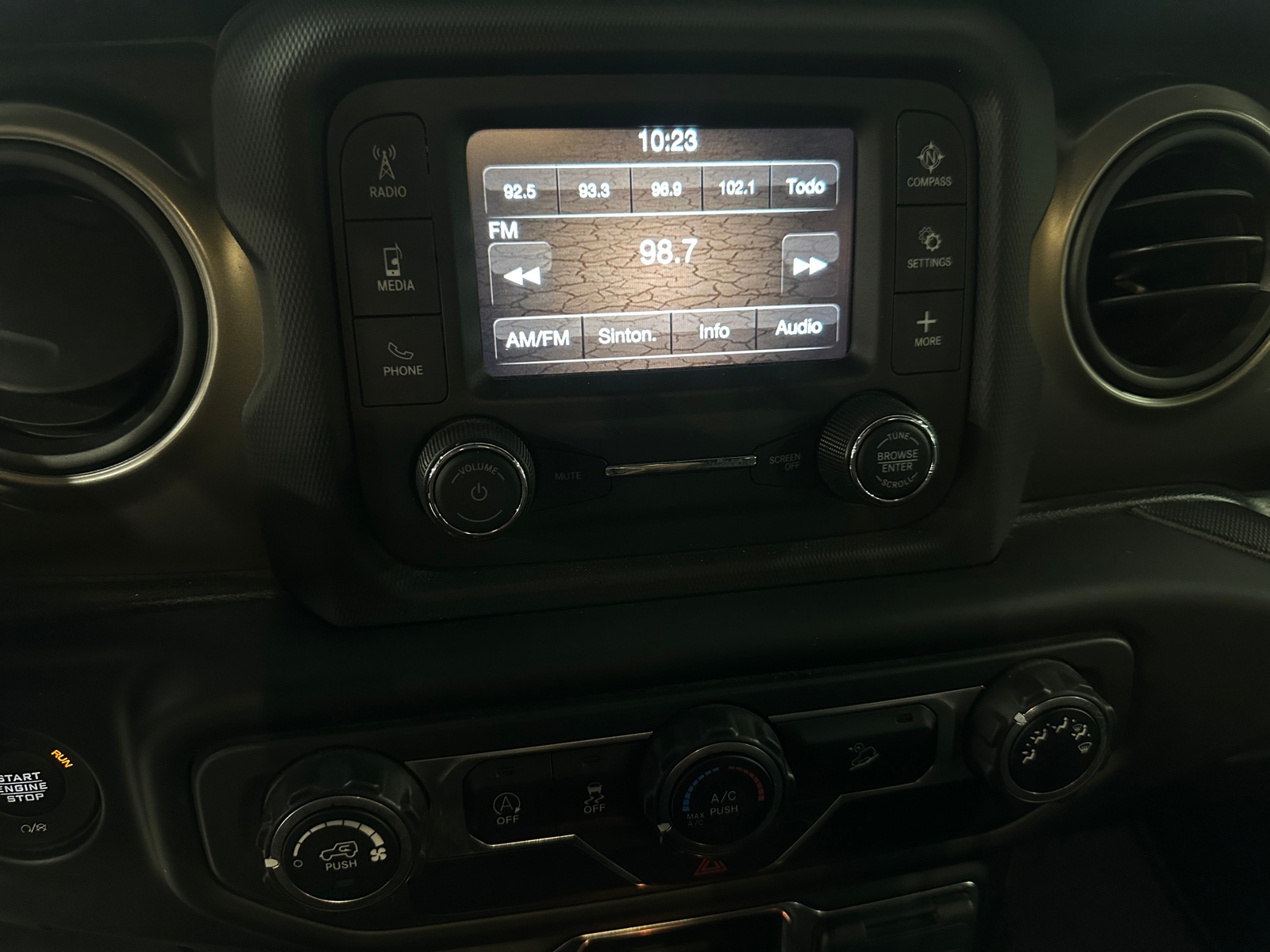 Thumbnail: 2020 Jeep Wrangler - 4