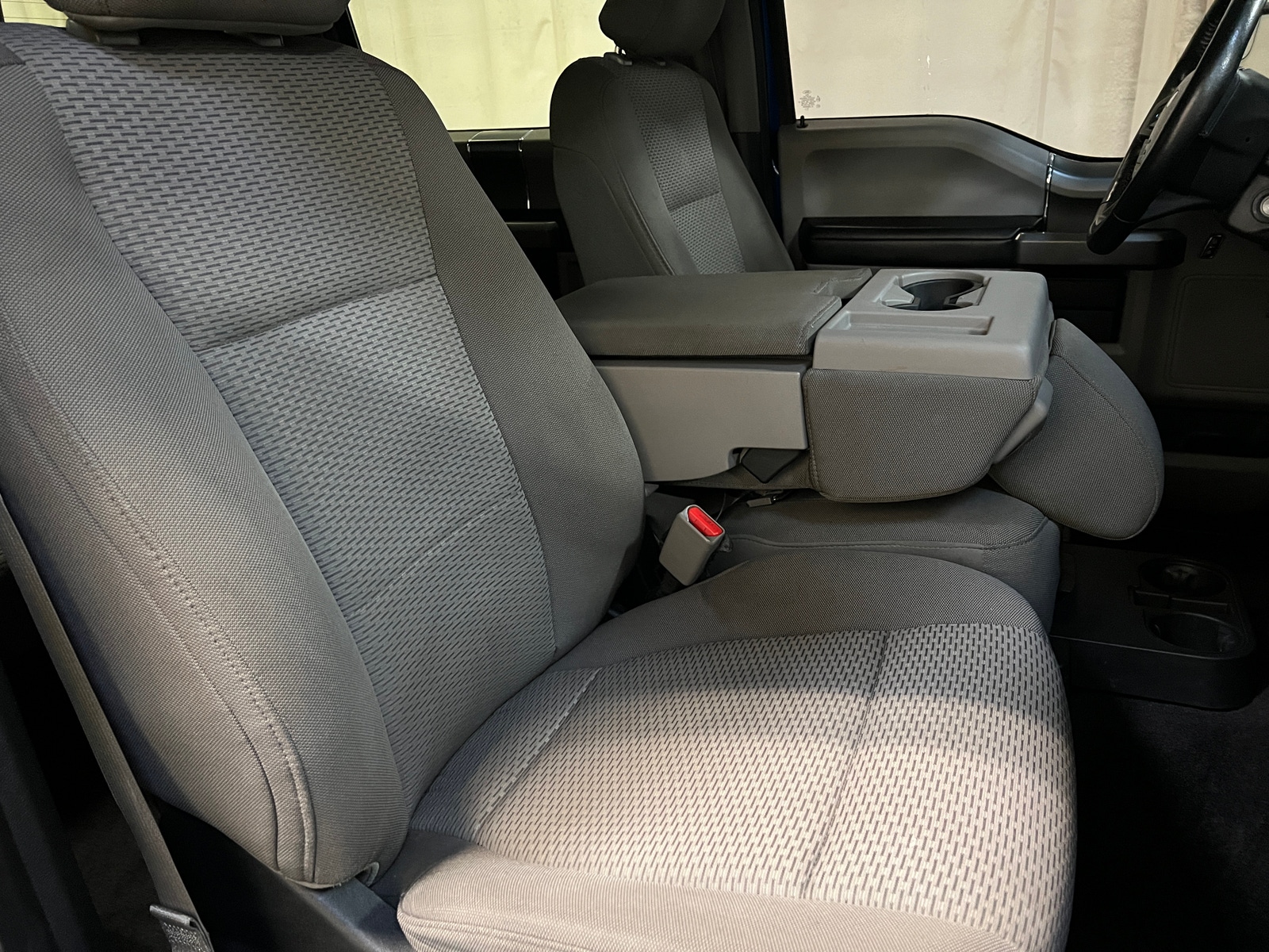 Thumbnail: 2017 Ford Econoline - 2