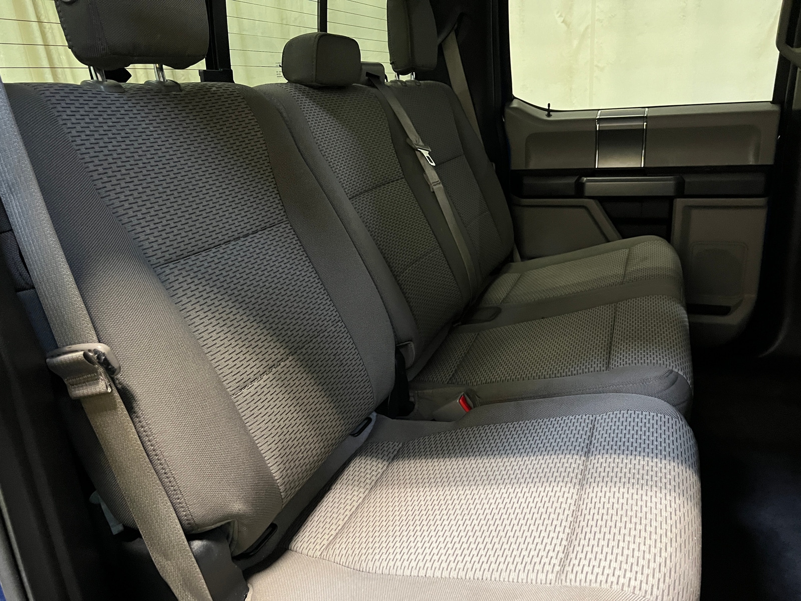 Thumbnail: 2017 Ford Econoline - 6