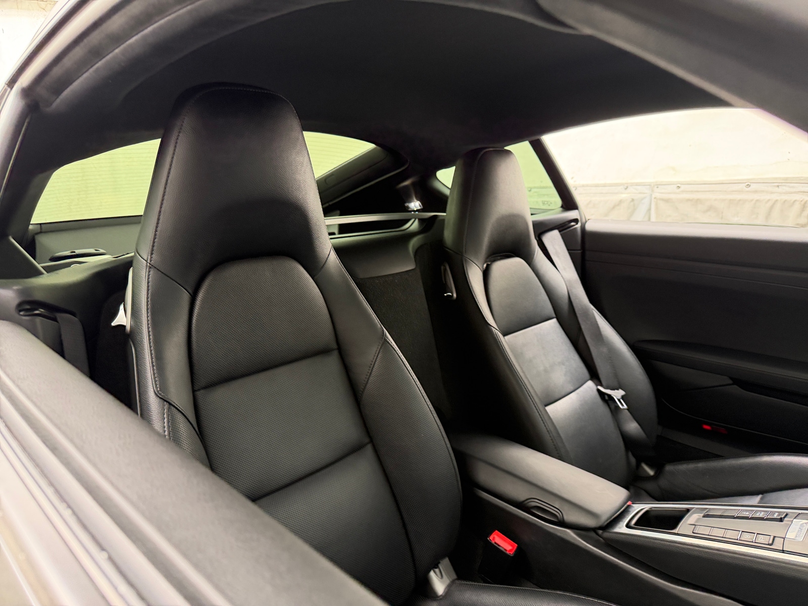 Thumbnail: 2014 Porsche Cayman - 2