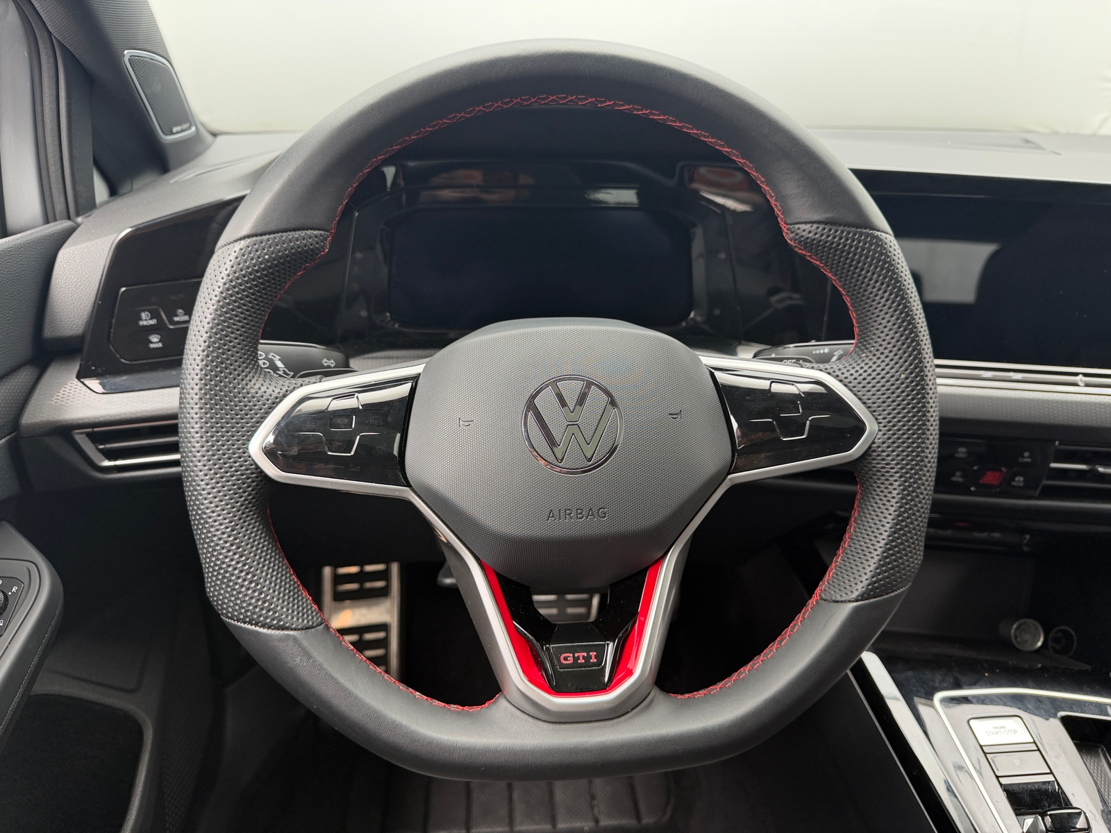 Thumbnail: 2024 Volkswagen Golf - 5