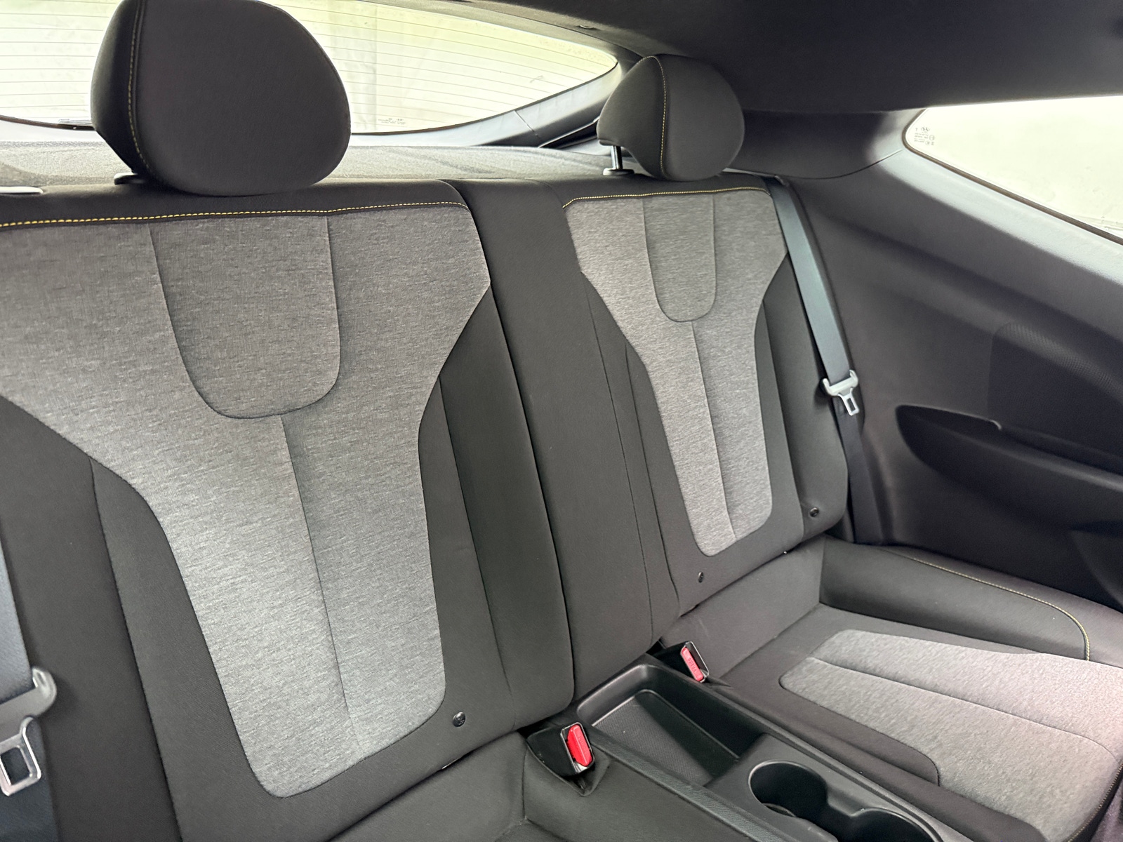 Thumbnail: 2019 Hyundai Veloster - 6