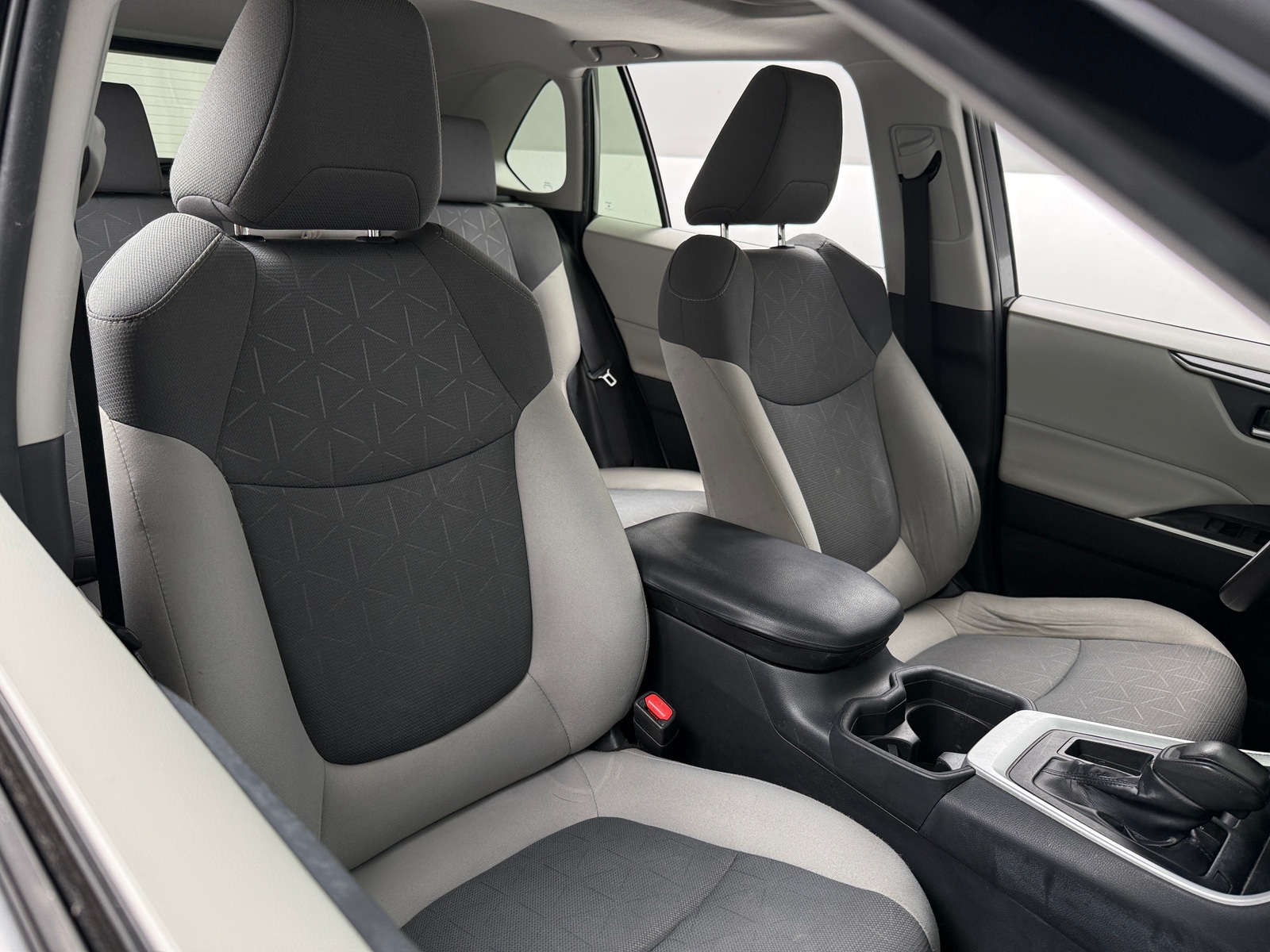 Thumbnail: 2019 Toyota RAV4 - 2