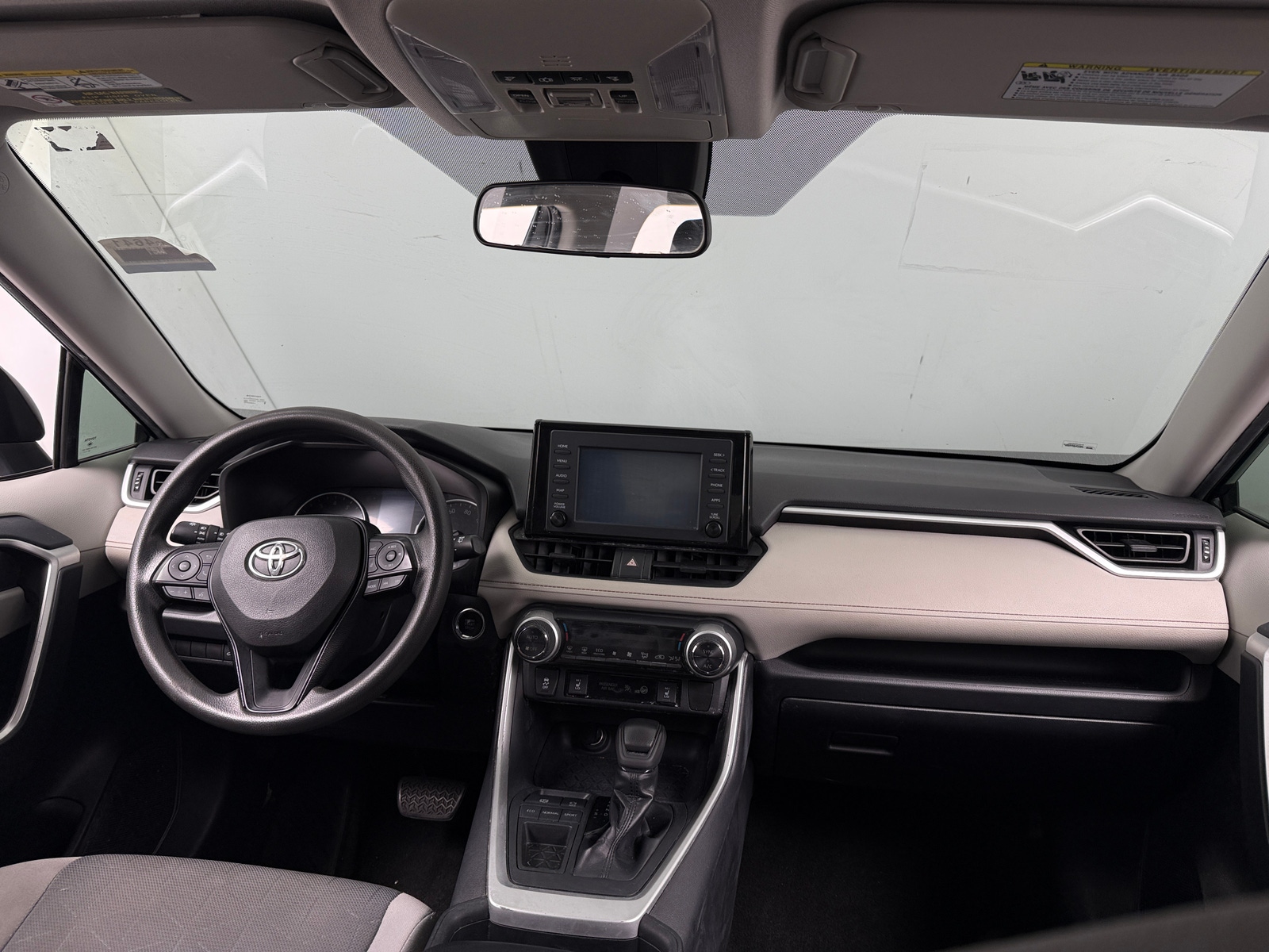 Thumbnail: 2019 Toyota RAV4 - 3