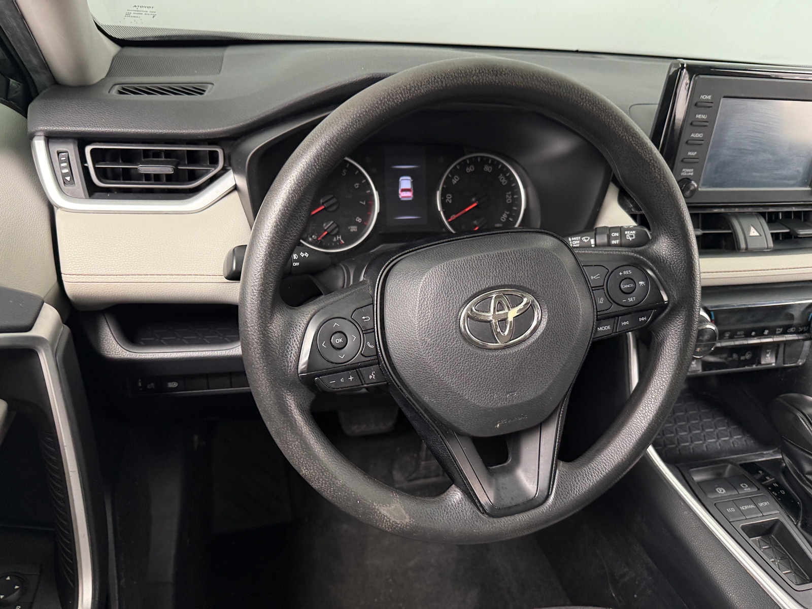Thumbnail: 2019 Toyota RAV4 - 5