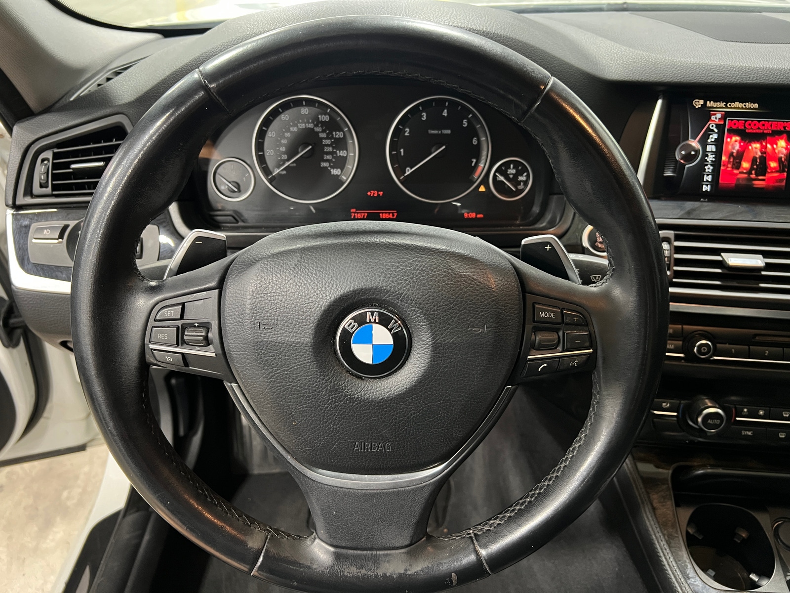 Thumbnail: 2016 BMW 5 Series - 4