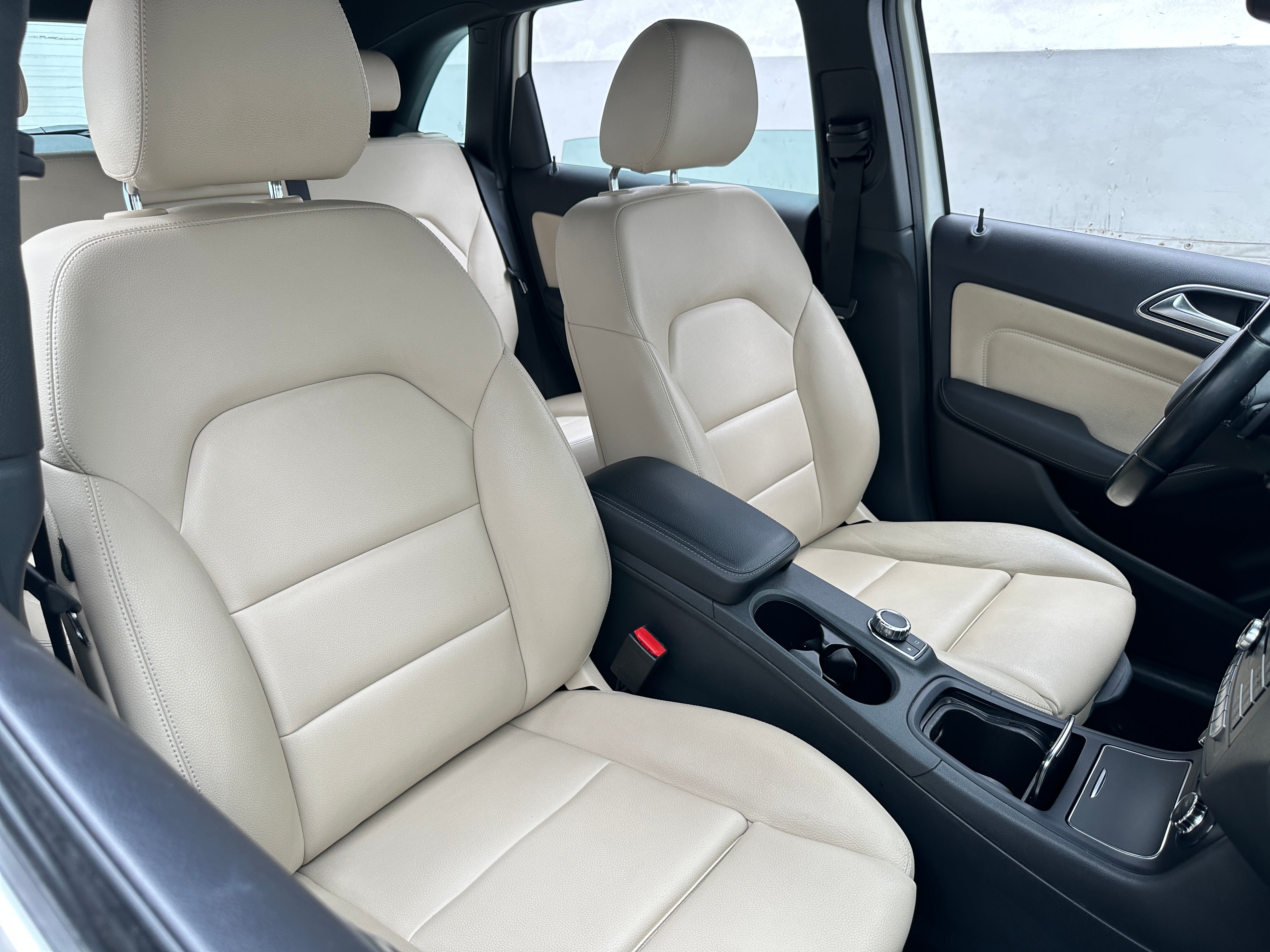 2017 Mercedes-Benz B-Class B250e