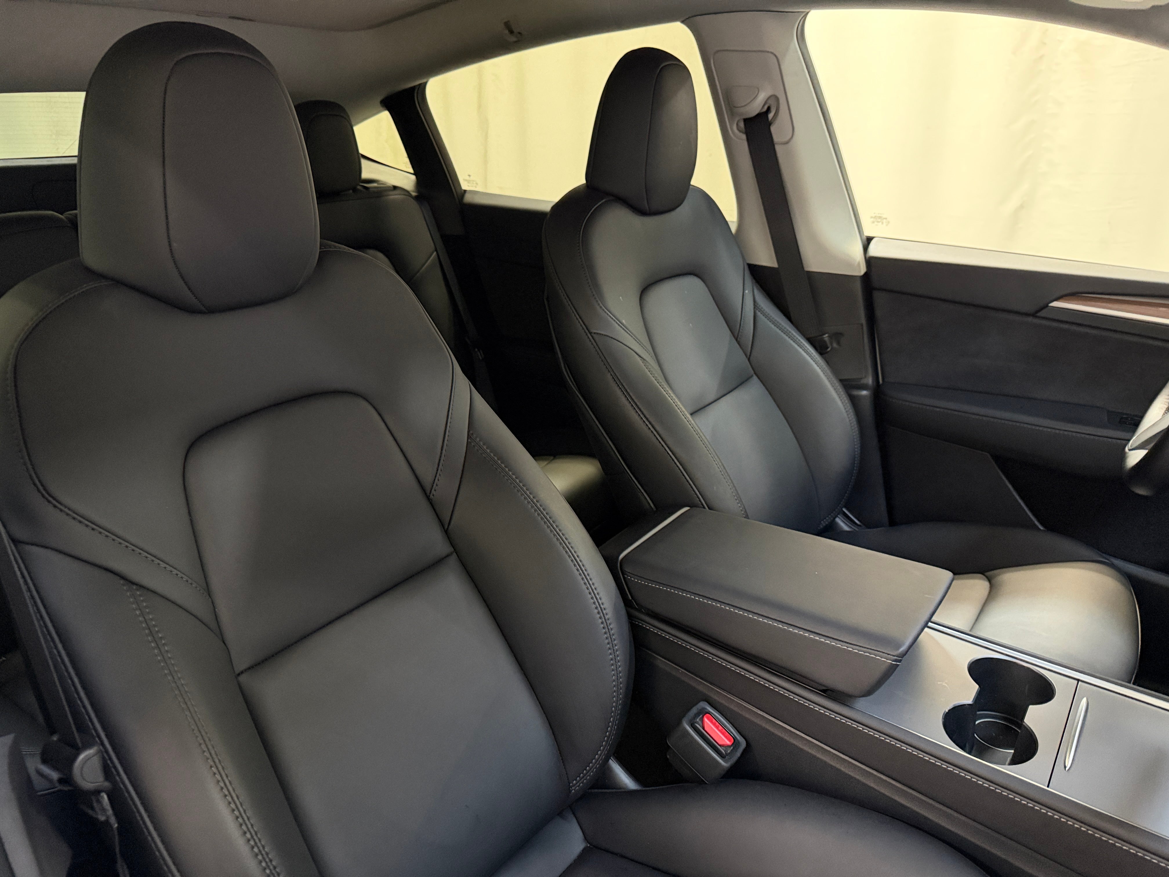 Used 2025 Tesla Model Y Performance with VIN 7SAYGDEF1SF310202 for sale in Auburn, WA