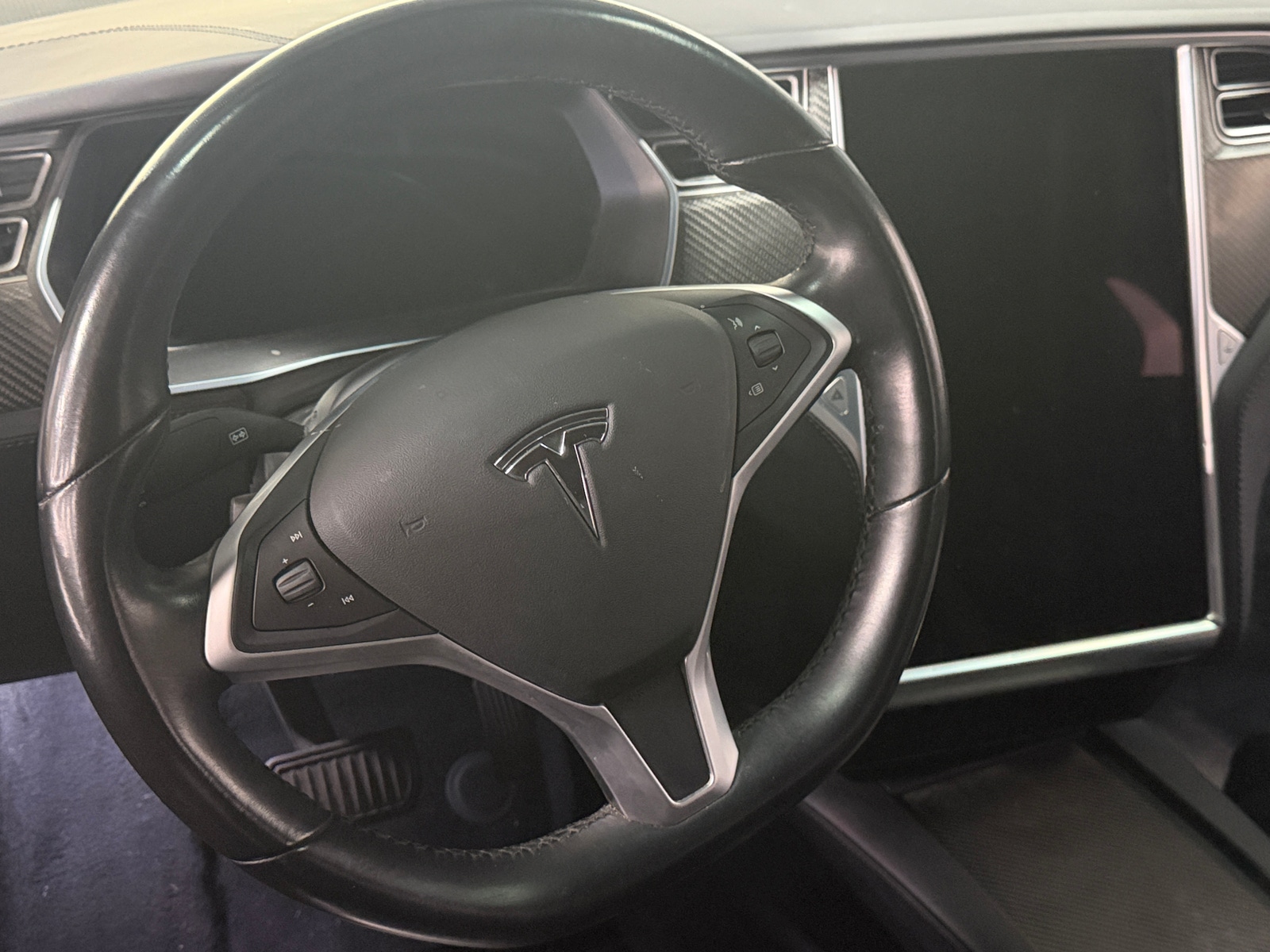 Thumbnail: 2017 Tesla Model X - 4