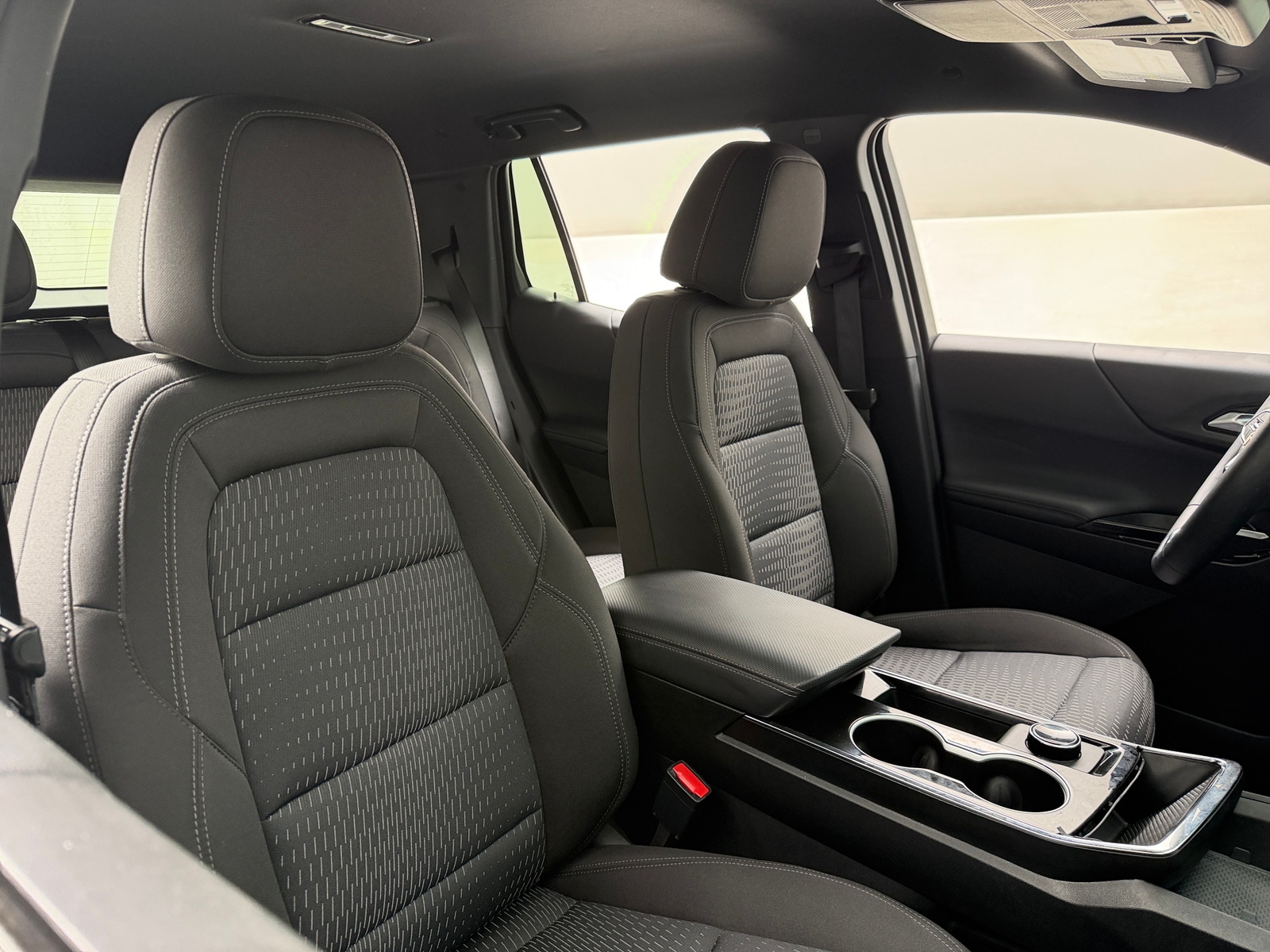 Thumbnail: 2026 Chevrolet Equinox - 2