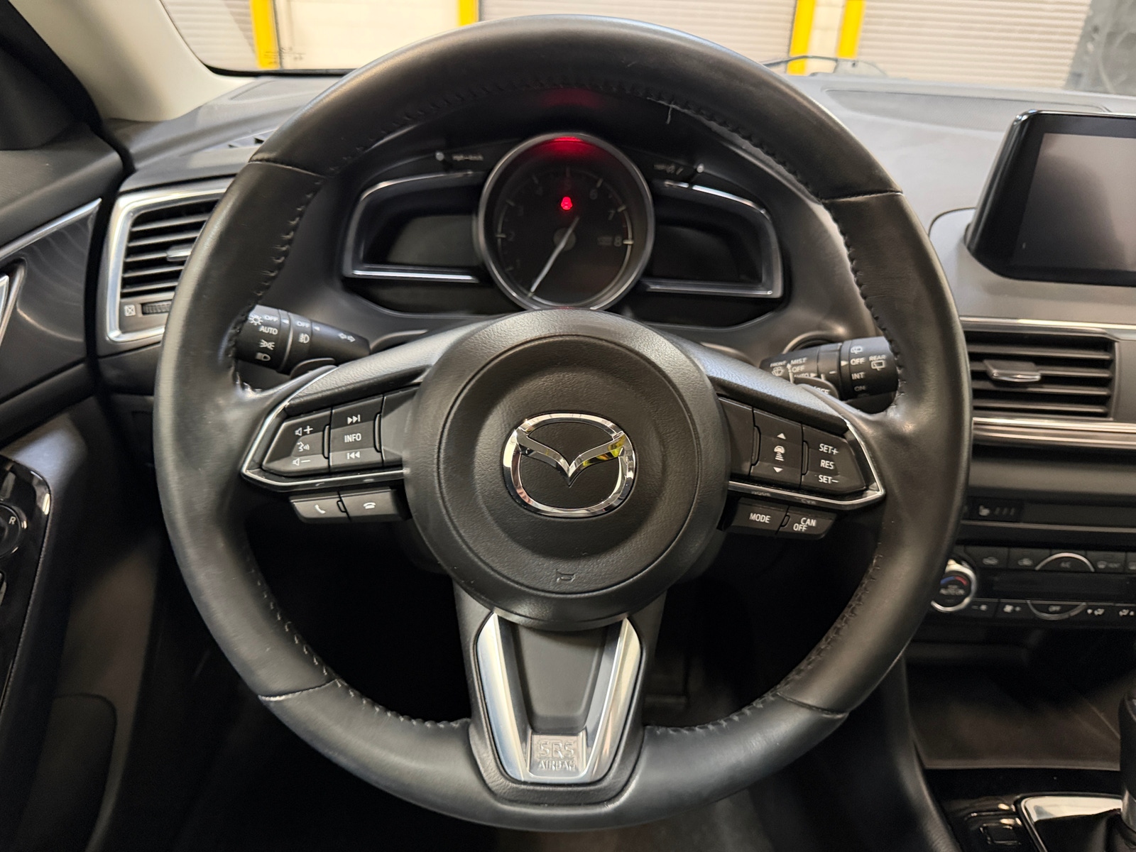Thumbnail: 2018 Mazda Mazda3 - 4