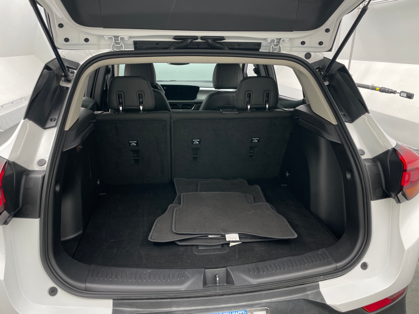 Thumbnail: 2025 Buick Encore GX - 6