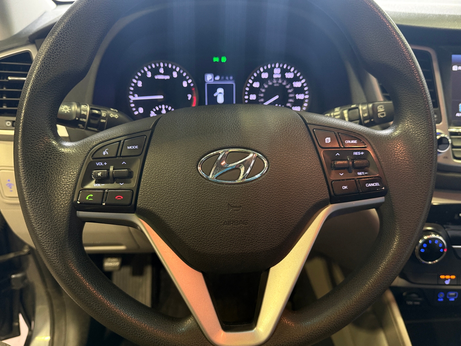 Thumbnail: 2018 Hyundai Tucson - 5