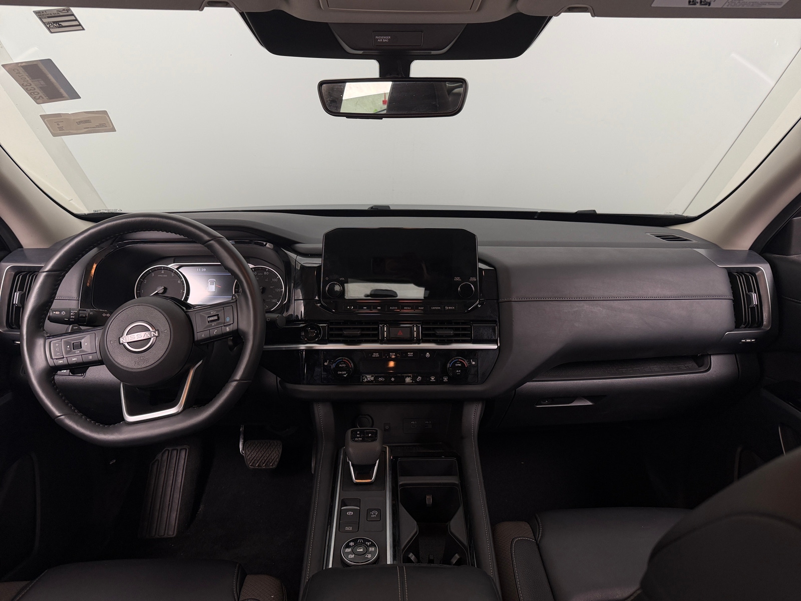 Thumbnail: 2025 Nissan Pathfinder - 2