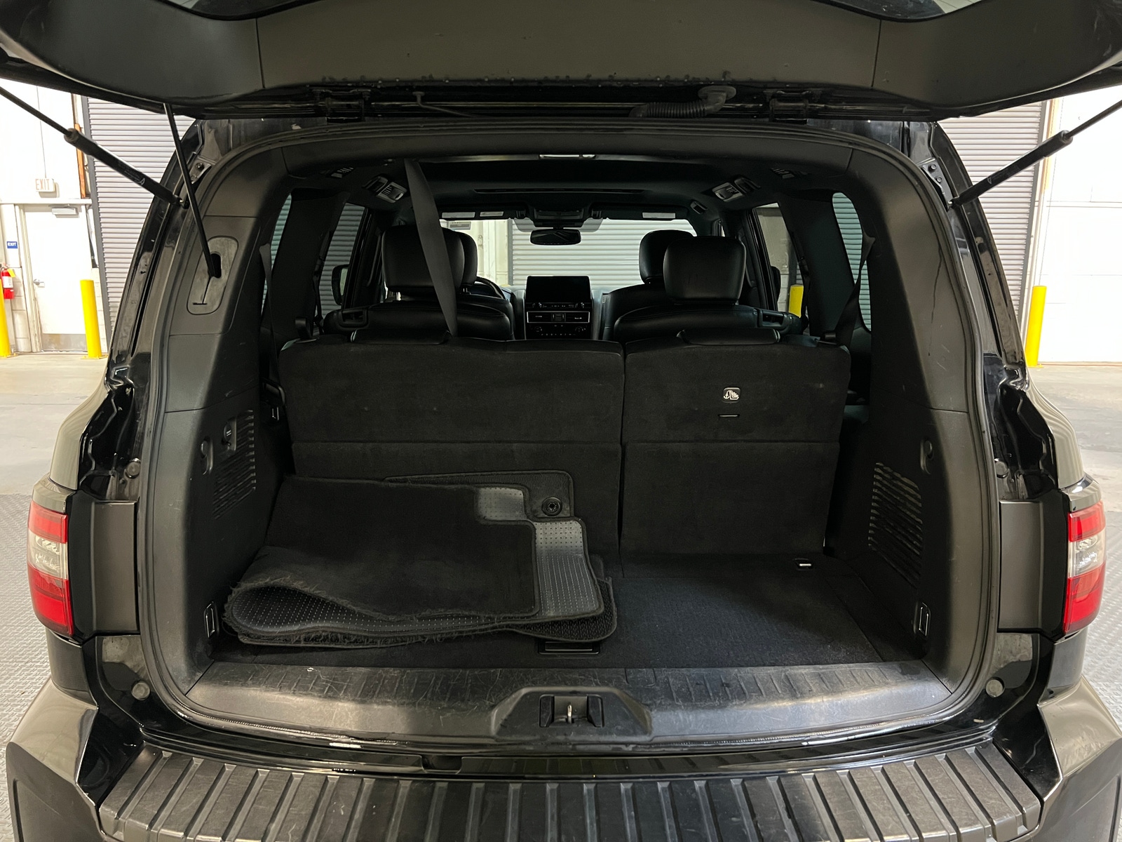Thumbnail: 2023 Nissan Armada - 6