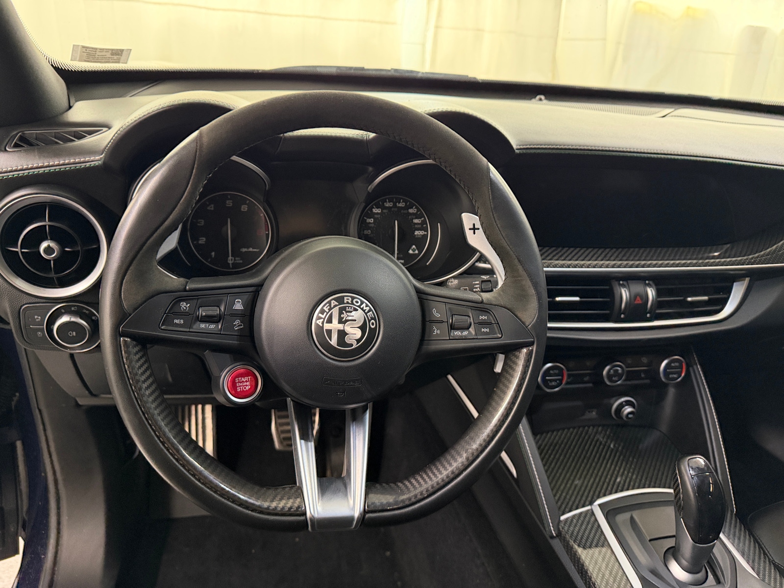 Thumbnail: 2019 Alfa Romeo Stelvio - 4