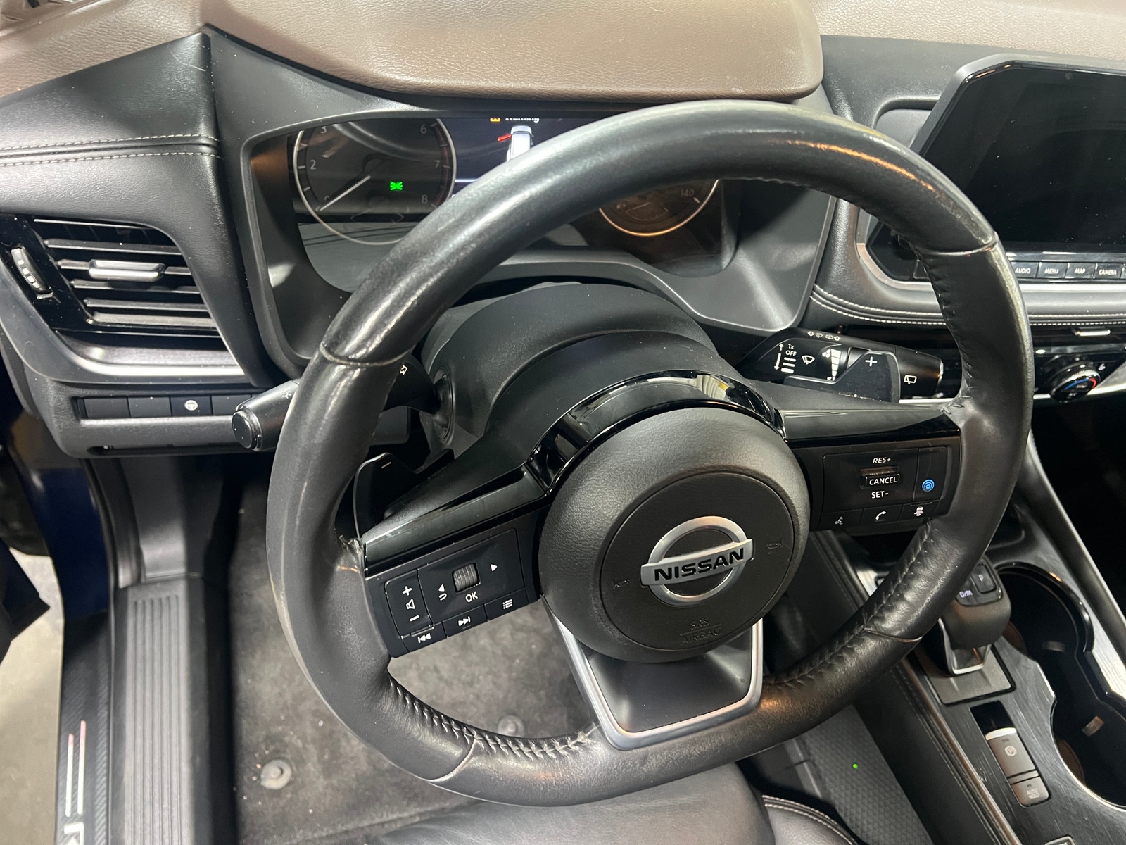 Thumbnail: 2021 Nissan Rogue - 4