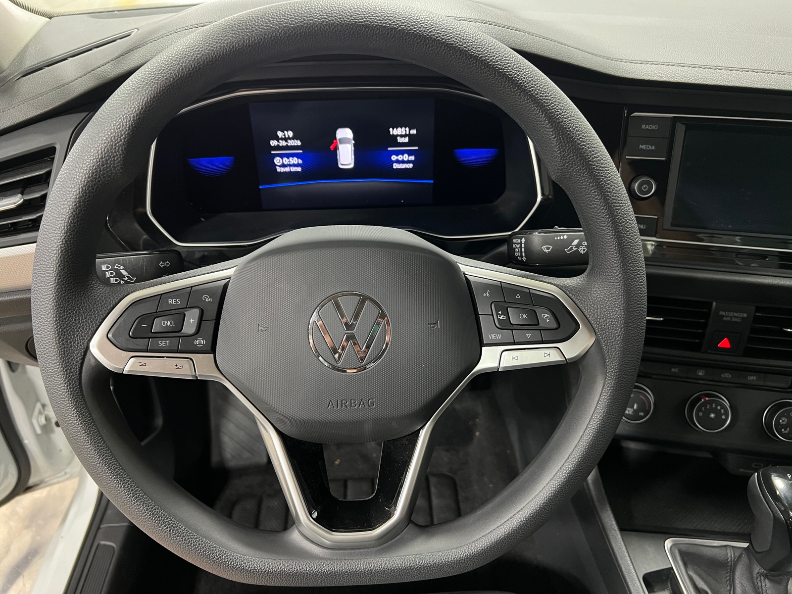 Thumbnail: 2023 Volkswagen Jetta - 5