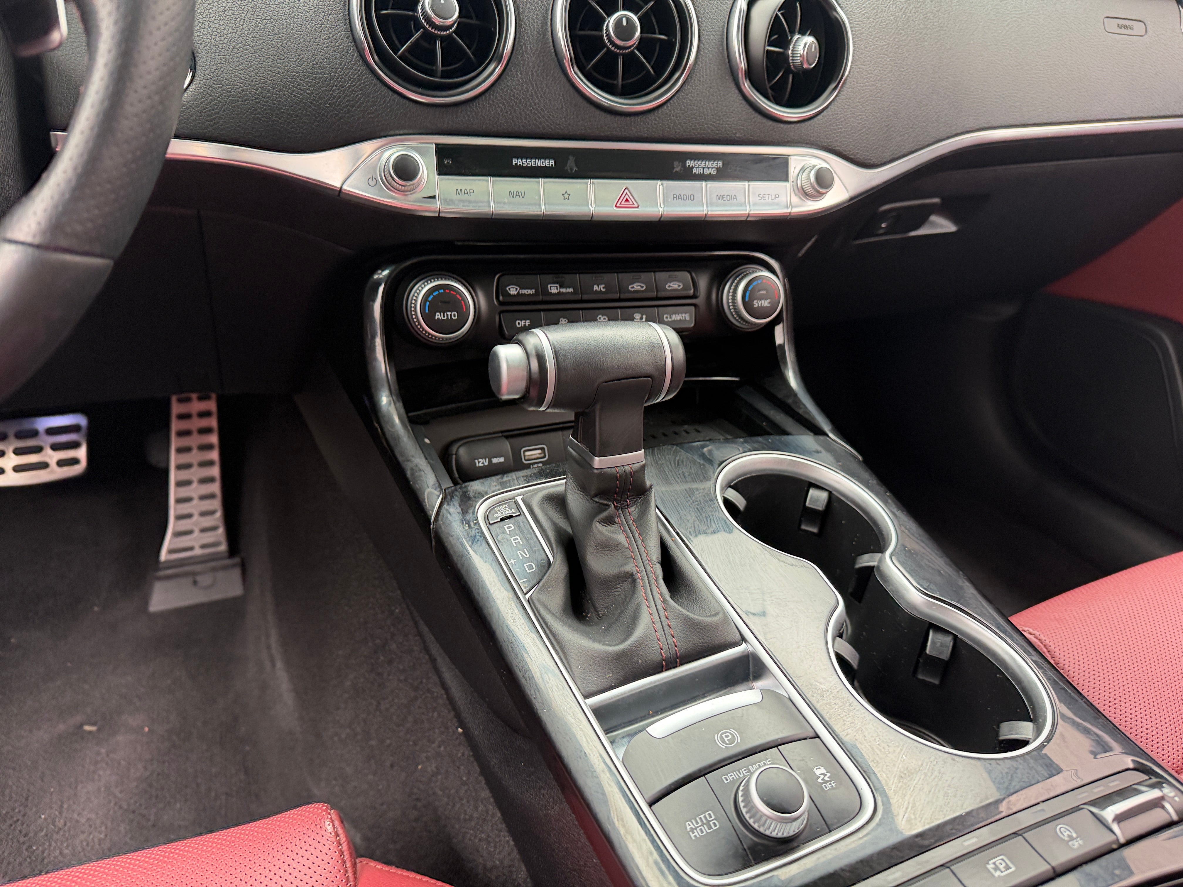 2023 Kia Stinger GT-Line - Photo 8